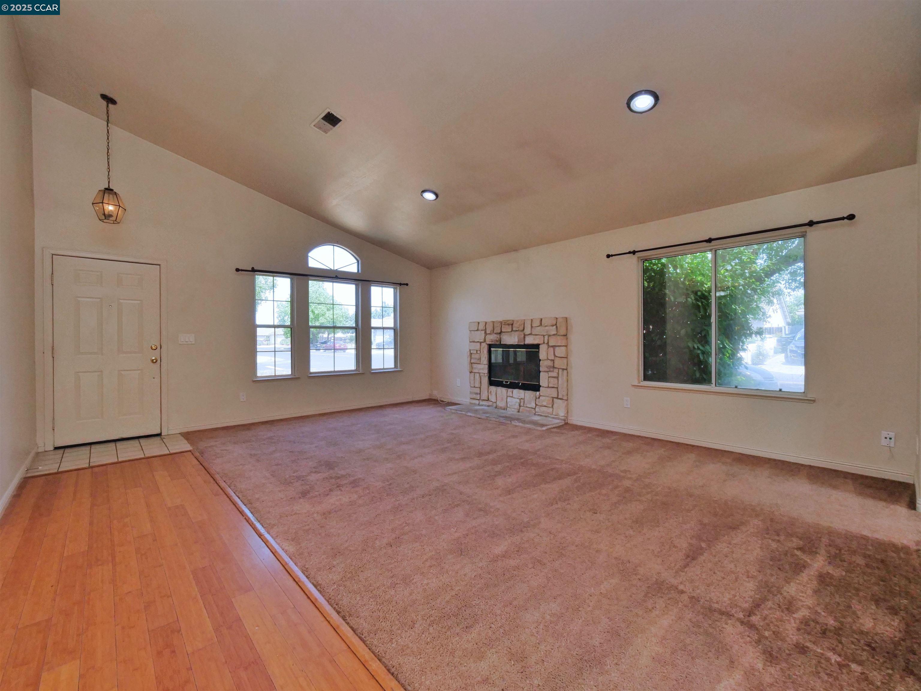Detail Gallery Image 7 of 60 For 4300 Cannington Lane, Salida,  CA 95368-9726 - 4 Beds | 2 Baths