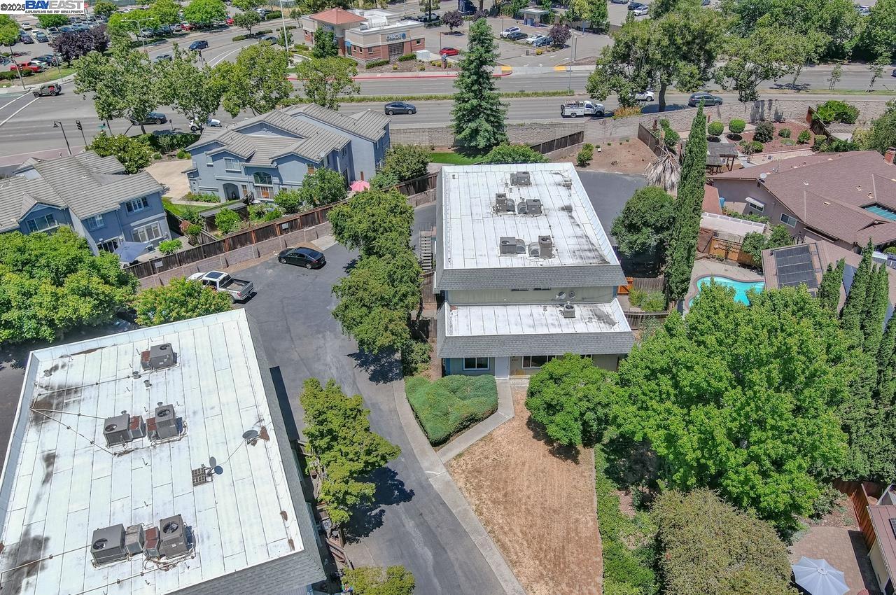 4327 Fairlands Dr, Pleasanton, California 94588, ,Commercial Sale,For Sale,4327 Fairlands Dr,41106686