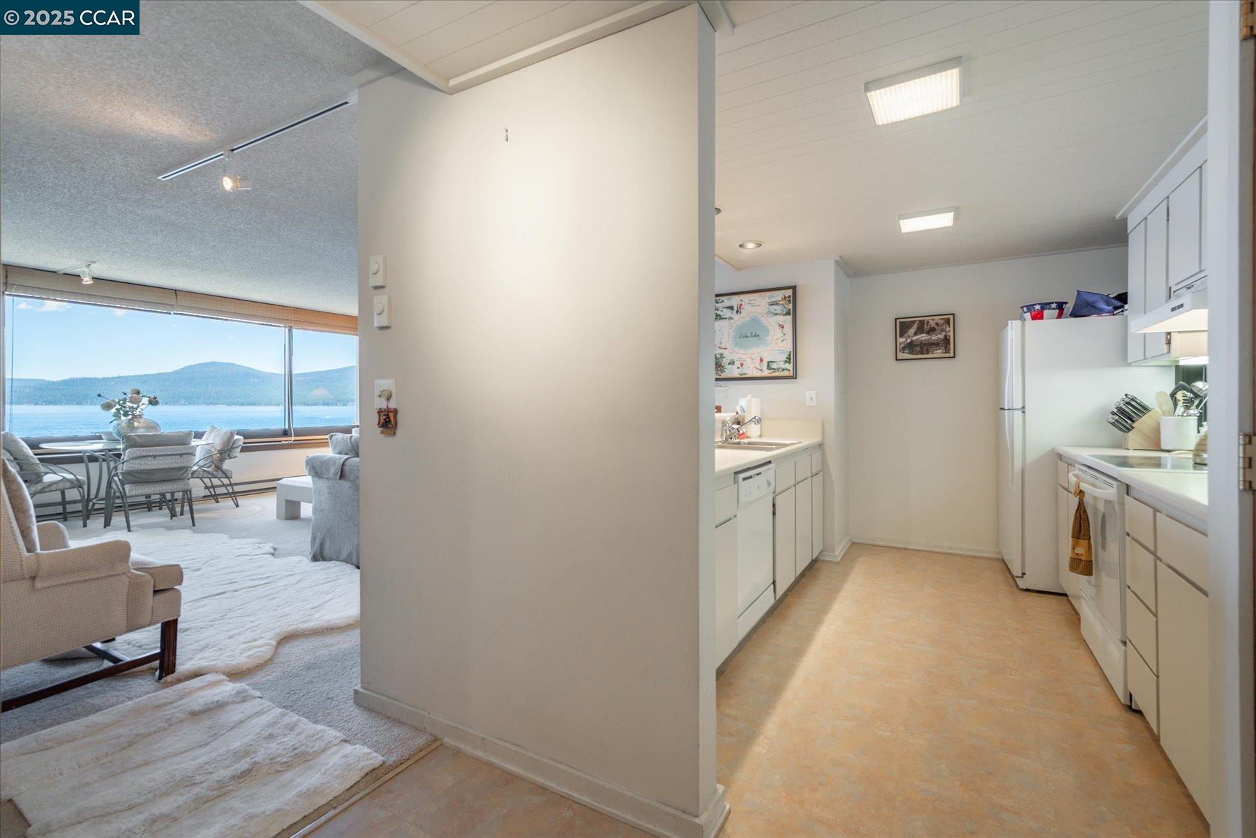 9200 Brockway Springs Dr # 68, Kings Beach, California 96143, 3 Bedrooms Bedrooms, 9 Rooms Rooms,2 BathroomsBathrooms,Residential,For Sale,9200 Brockway Springs Dr # 68,41106687