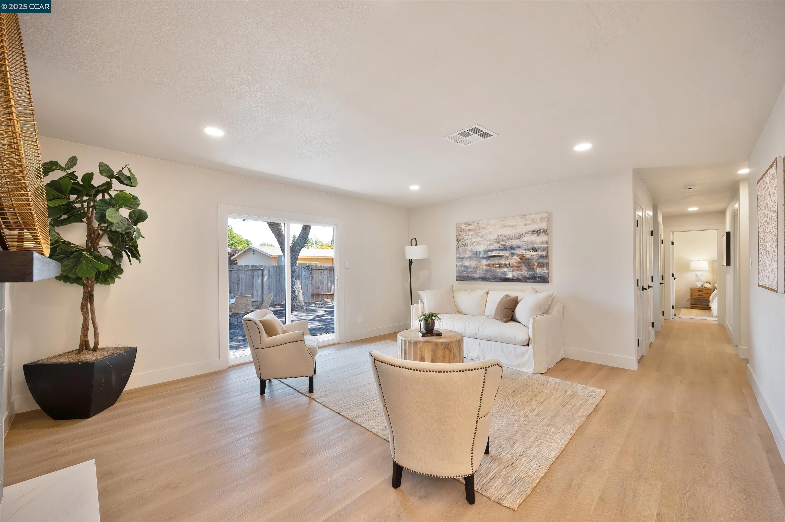 1813 Woodacre Way, Roseville, California 95661, 3 Bedrooms Bedrooms, ,2 BathroomsBathrooms,Residential,For Sale,1813 Woodacre Way,41106688