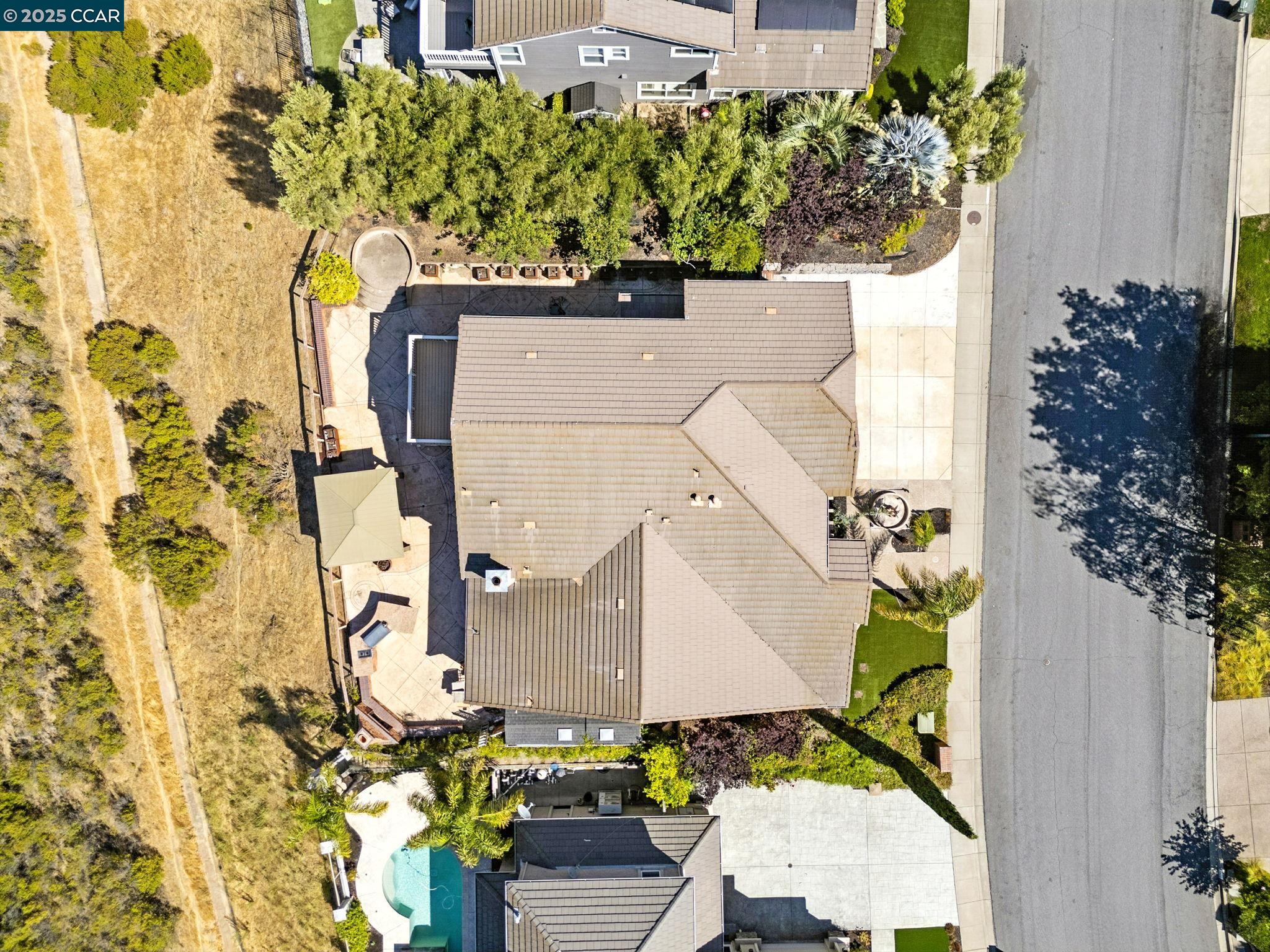 Detail Gallery Image 49 of 55 For 1023 Pebble Beach Dr, Clayton,  CA 94517 - 5 Beds | 3/1 Baths