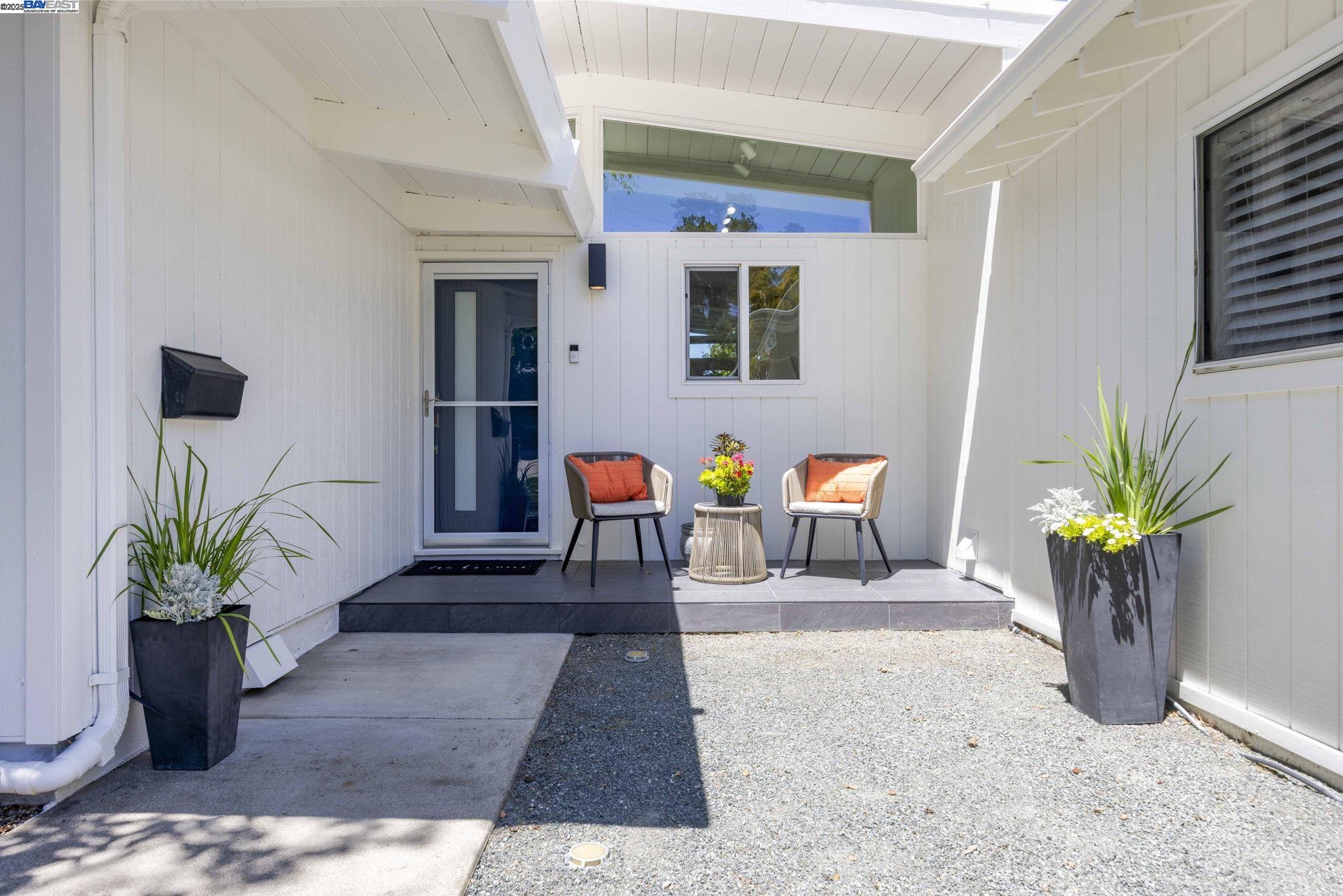 4525 Entrada Ct, Pleasanton, California 94566, 3 Bedrooms Bedrooms, 7 Rooms Rooms,2 BathroomsBathrooms,Residential,For Sale,4525 Entrada Ct,41106692