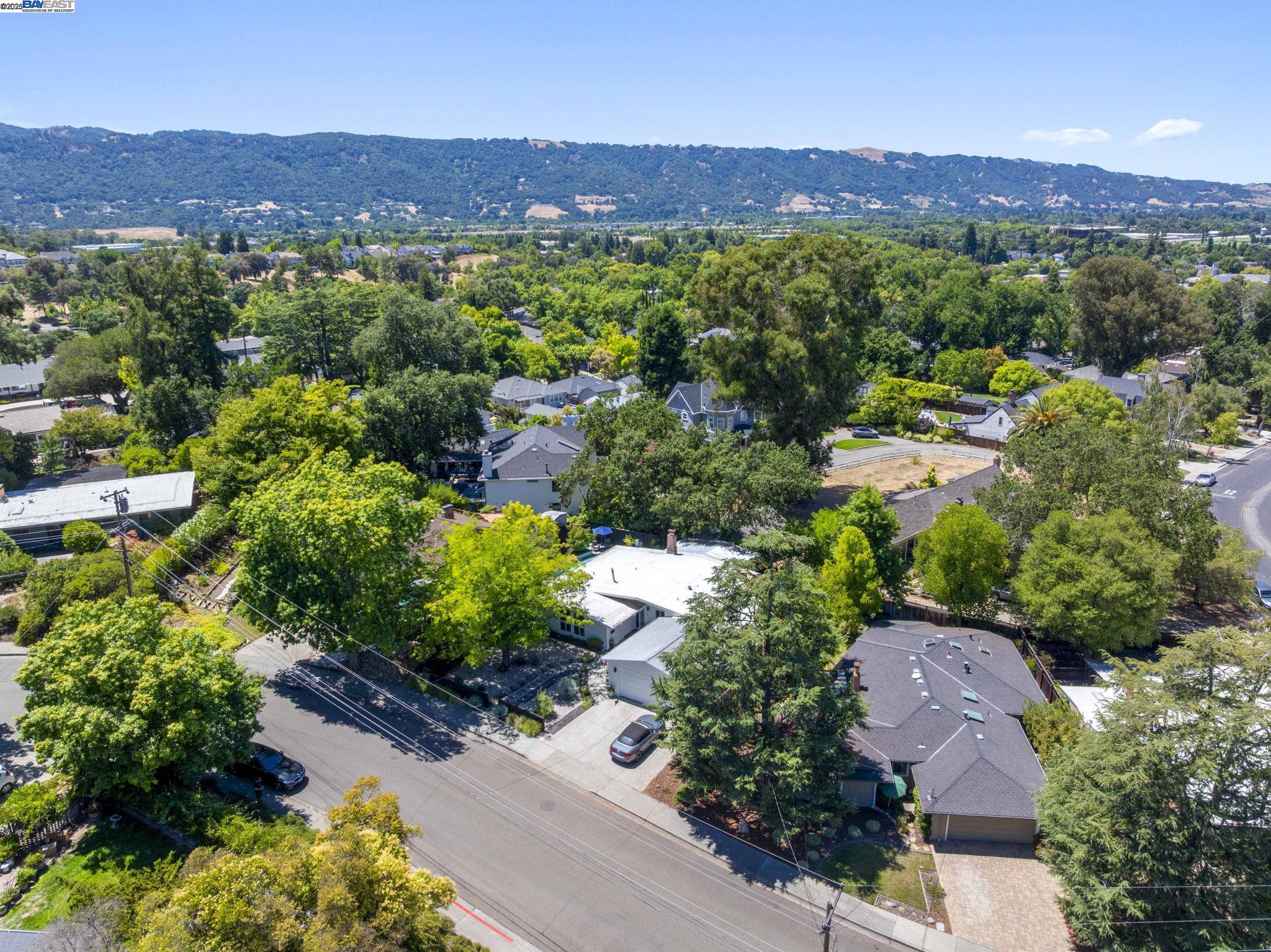 4525 Entrada Ct, Pleasanton, California 94566, 3 Bedrooms Bedrooms, 7 Rooms Rooms,2 BathroomsBathrooms,Residential,For Sale,4525 Entrada Ct,41106692
