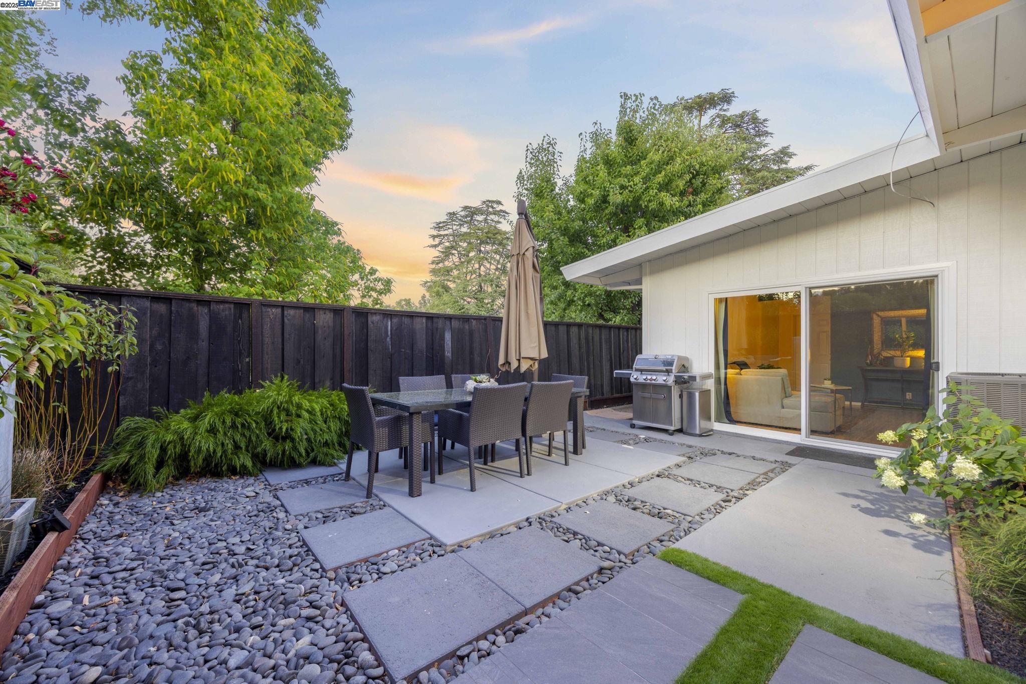 4525 Entrada Ct, Pleasanton, California 94566, 3 Bedrooms Bedrooms, 7 Rooms Rooms,2 BathroomsBathrooms,Residential,For Sale,4525 Entrada Ct,41106692