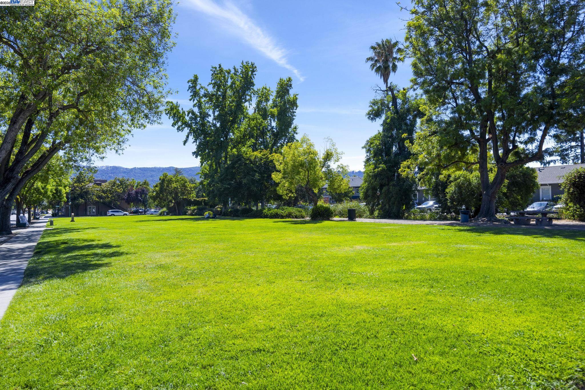 4525 Entrada Ct, Pleasanton, California 94566, 3 Bedrooms Bedrooms, 7 Rooms Rooms,2 BathroomsBathrooms,Residential,For Sale,4525 Entrada Ct,41106692