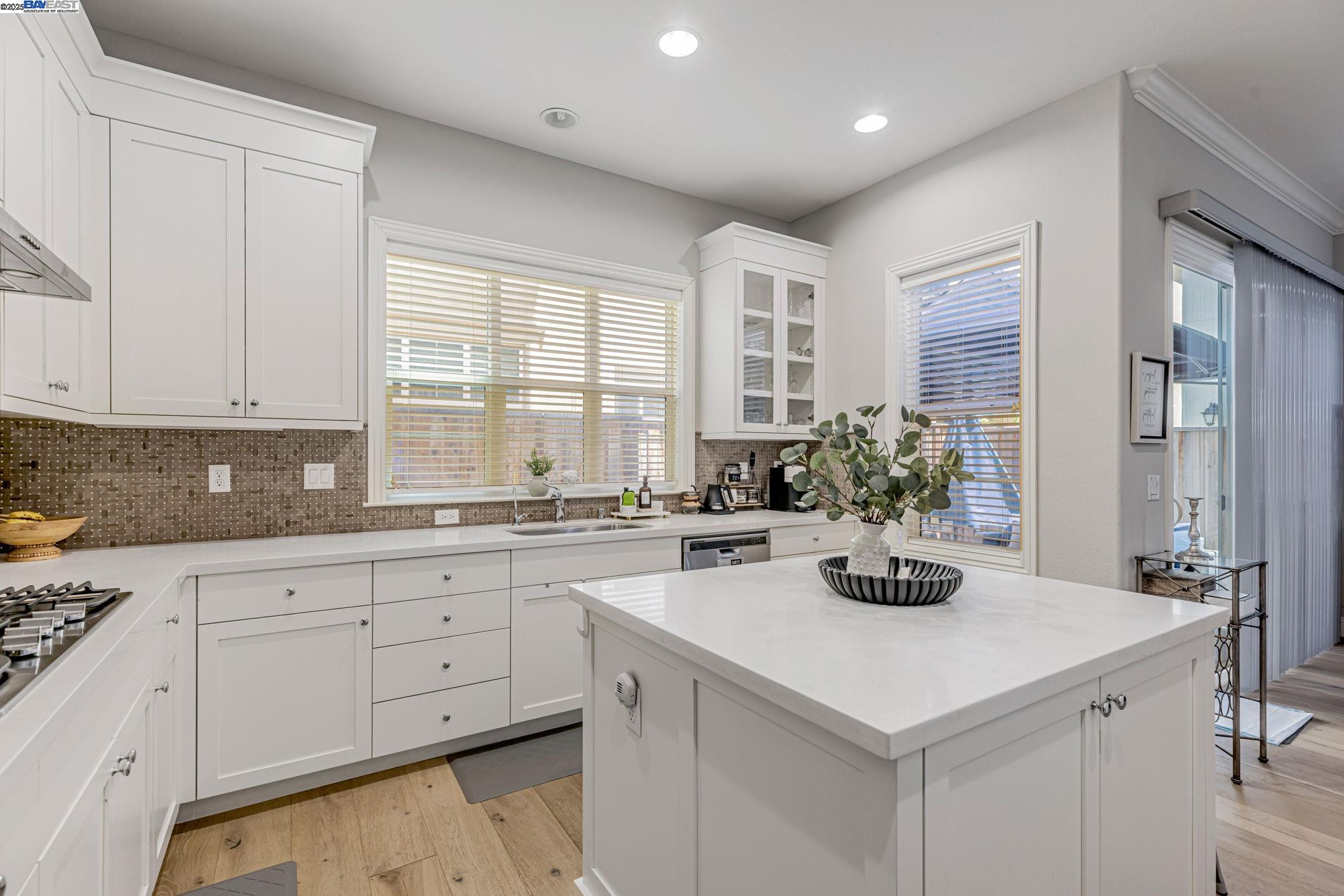 5079 Rowan Dr, San Ramon, California 94582, 4 Bedrooms Bedrooms, 9 Rooms Rooms,3 BathroomsBathrooms,Residential,For Sale,5079 Rowan Dr,41106694