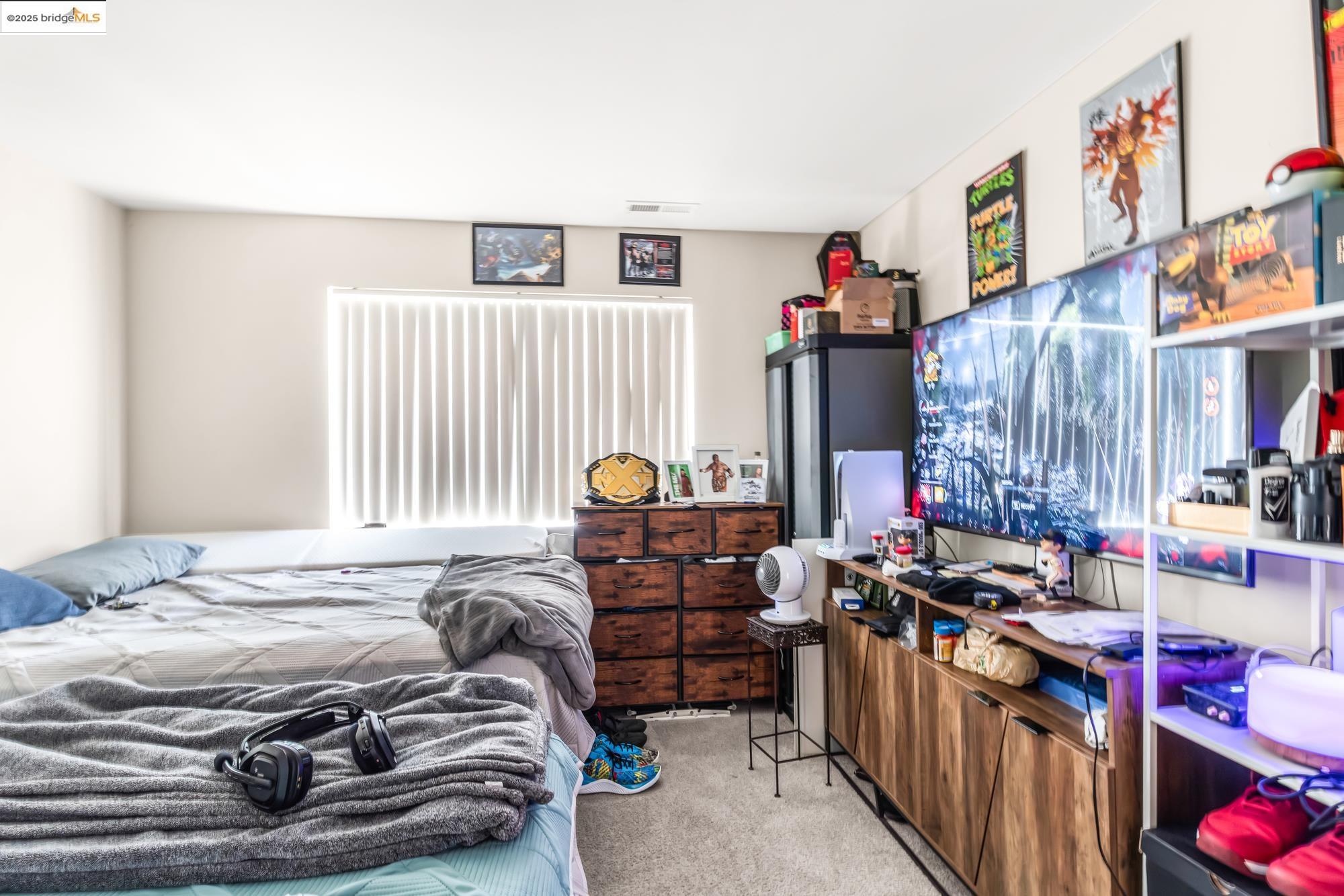 301 Country View Ln, Pleasant Hill, California 94523, ,Residential Income,For Sale,301 Country View Ln,41106696