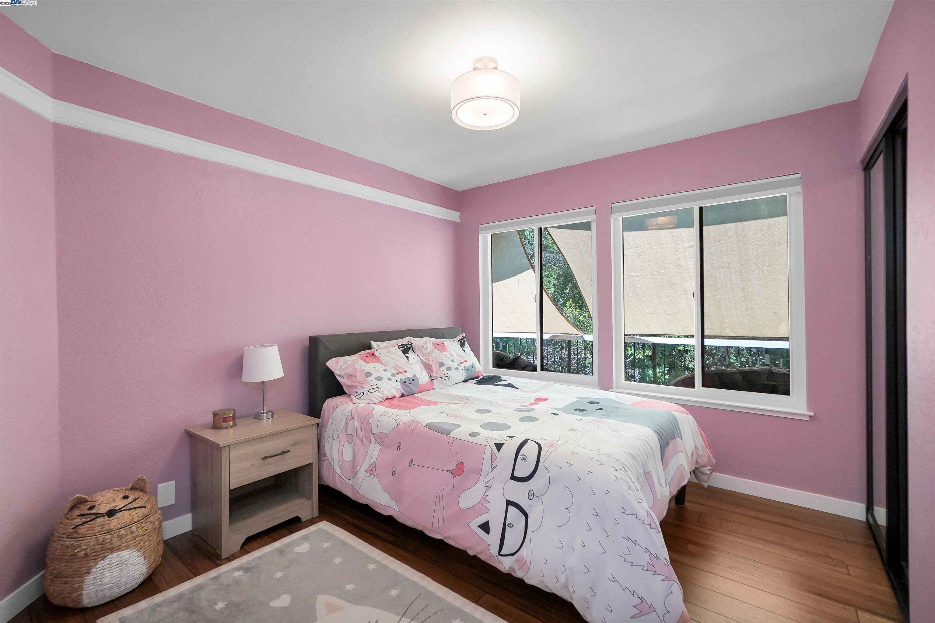 2437 Saint Helena Dr # 4, Hayward, California 94542, 2 Bedrooms Bedrooms, 4 Rooms Rooms,1 BathroomBathrooms,Residential,For Sale,2437 Saint Helena Dr # 4,41106698