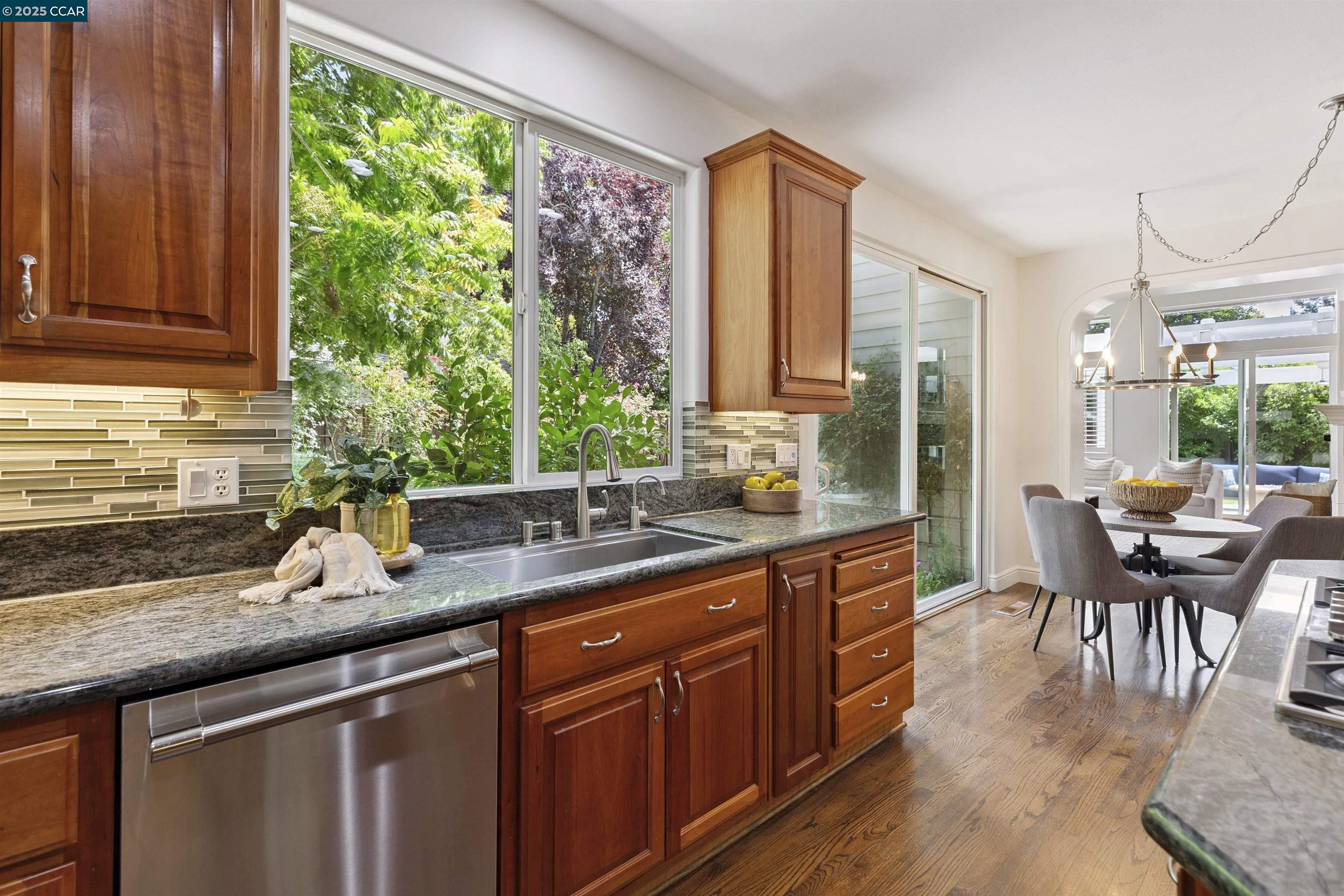 61 Corte Maria, Moraga, California 94556, 5 Bedrooms Bedrooms, 11 Rooms Rooms,3 BathroomsBathrooms,Residential,For Sale,61 Corte Maria,41106699
