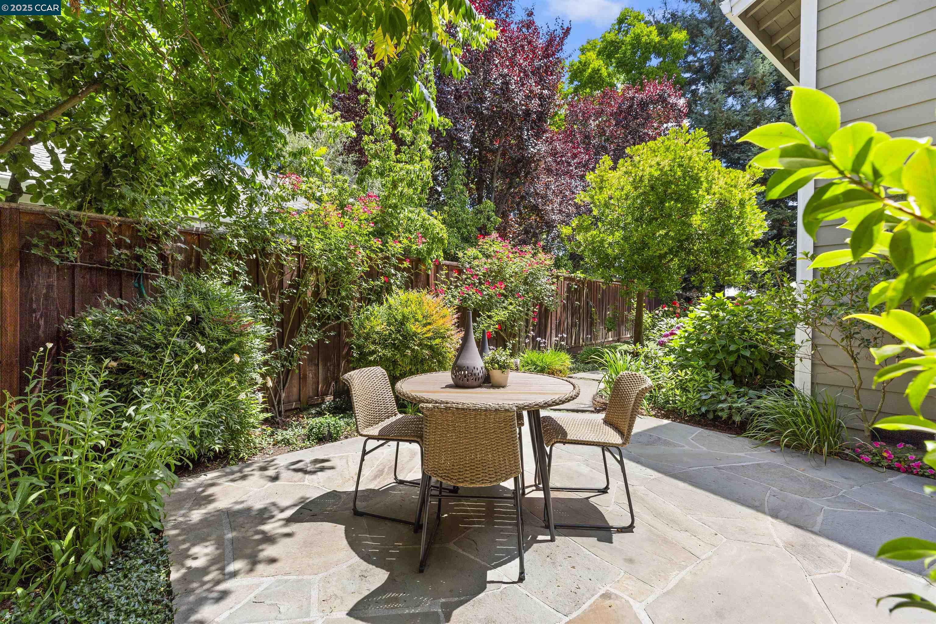 61 Corte Maria, Moraga, California 94556, 5 Bedrooms Bedrooms, 11 Rooms Rooms,3 BathroomsBathrooms,Residential,For Sale,61 Corte Maria,41106699