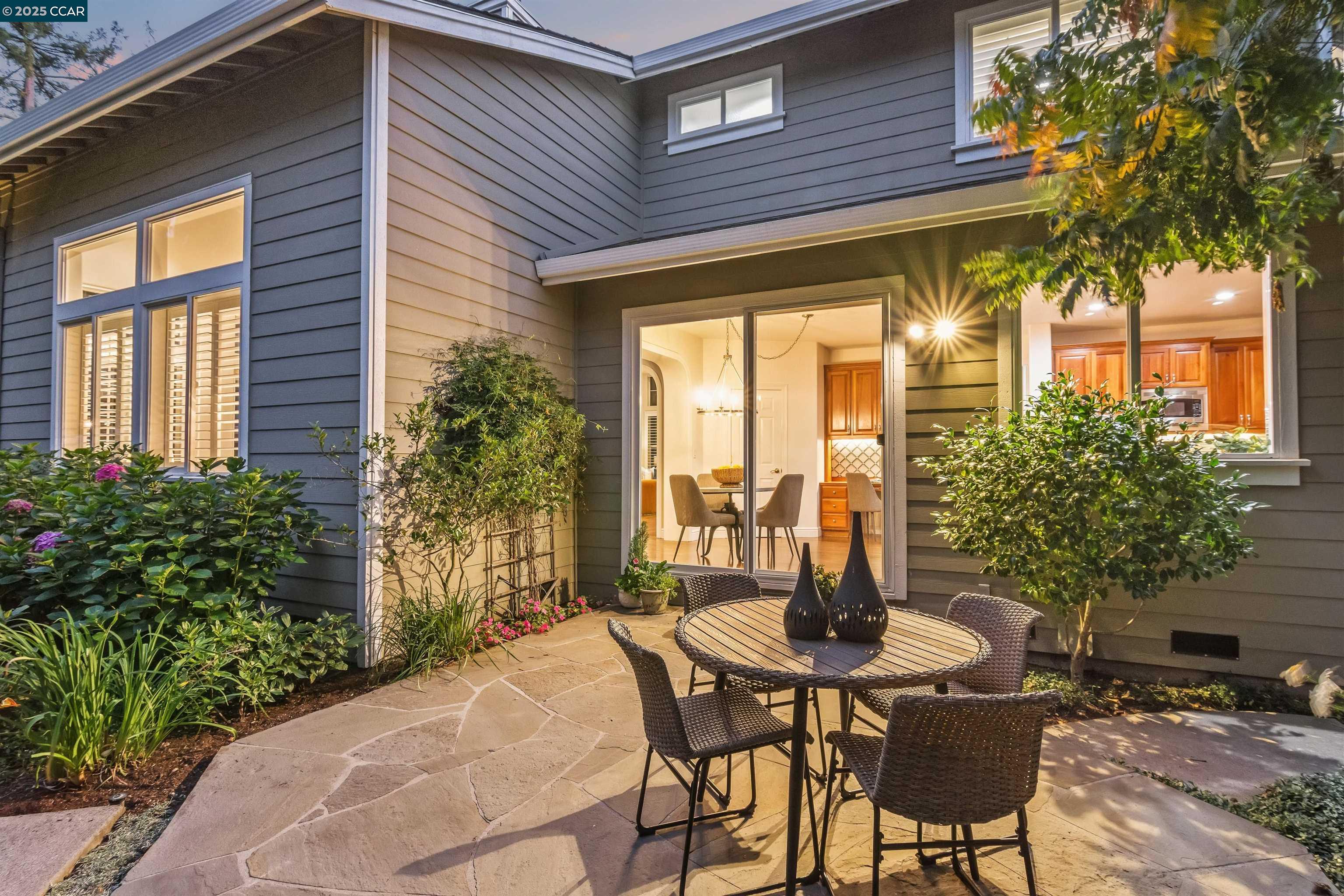 61 Corte Maria, Moraga, California 94556, 5 Bedrooms Bedrooms, 11 Rooms Rooms,3 BathroomsBathrooms,Residential,For Sale,61 Corte Maria,41106699