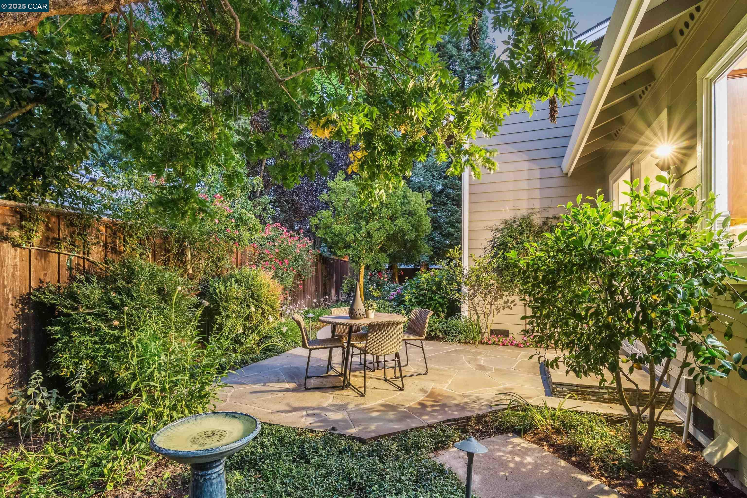 61 Corte Maria, Moraga, California 94556, 5 Bedrooms Bedrooms, 11 Rooms Rooms,3 BathroomsBathrooms,Residential,For Sale,61 Corte Maria,41106699