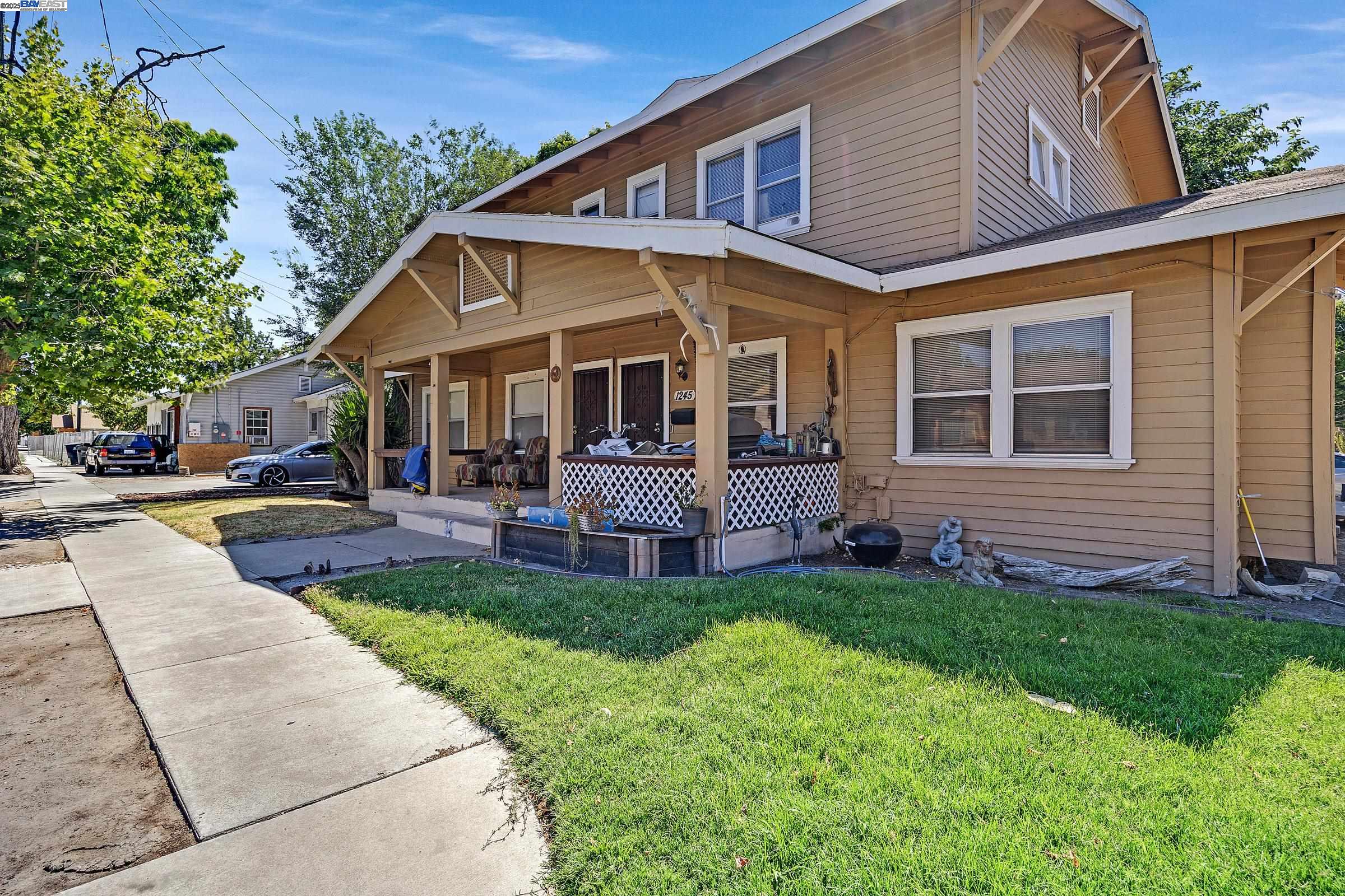 1241 Parker Ave, Tracy, California 95376, ,Residential Income,For Sale,1241 Parker Ave,41106700