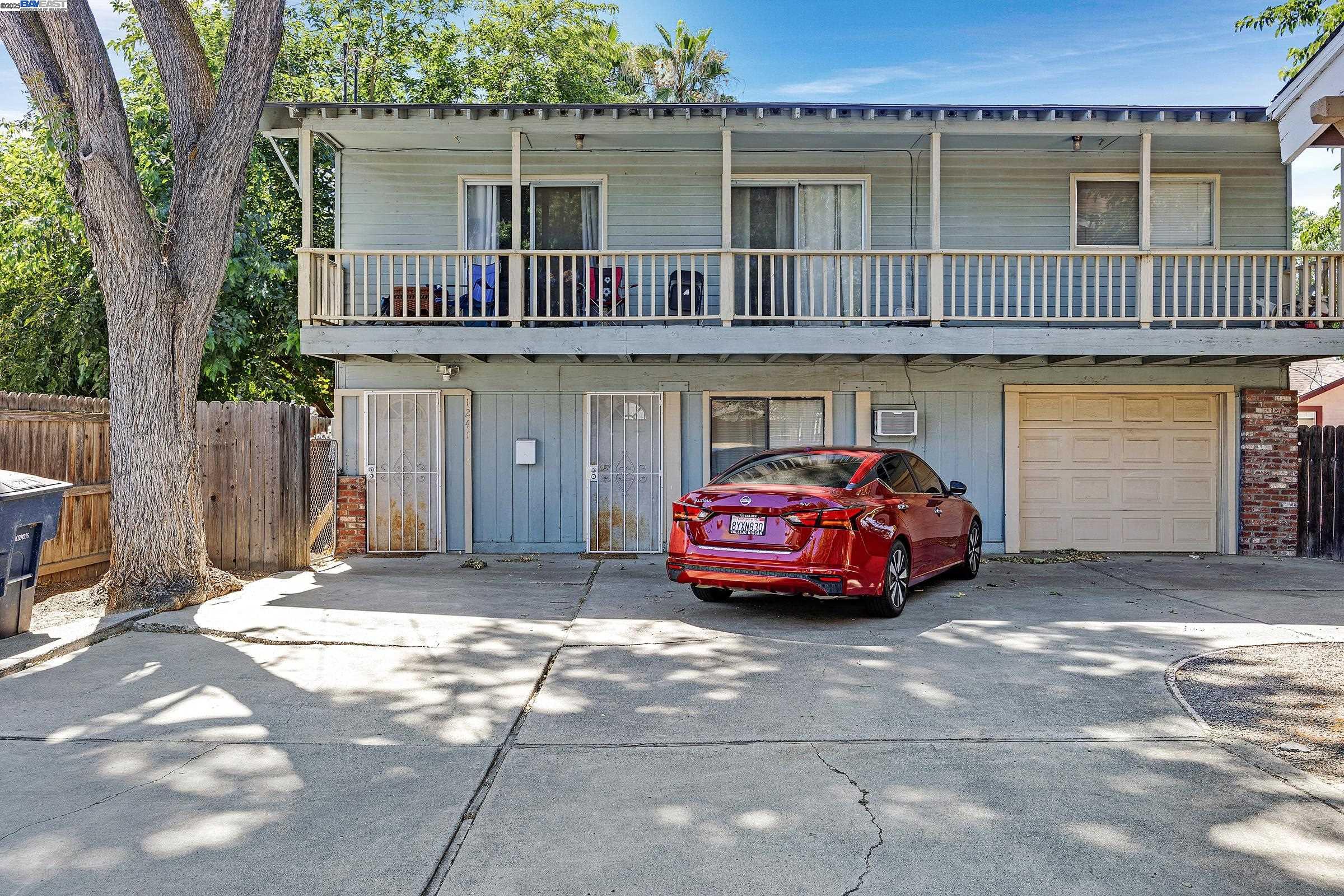 1241 Parker Ave, Tracy, California 95376, ,Residential Income,For Sale,1241 Parker Ave,41106700