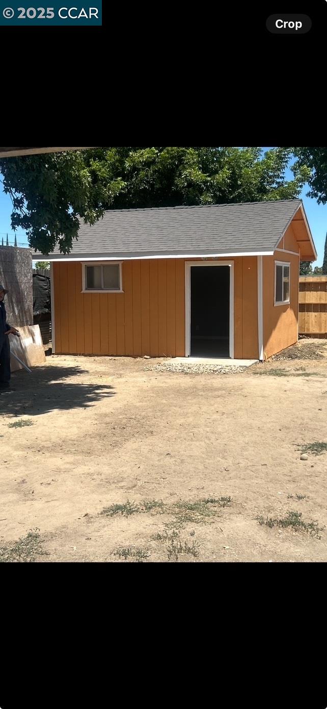 1105 Latimer Ave, Modesto, California 95351, 4 Bedrooms Bedrooms, 5 Rooms Rooms,2 BathroomsBathrooms,Residential,For Sale,1105 Latimer Ave,41106701