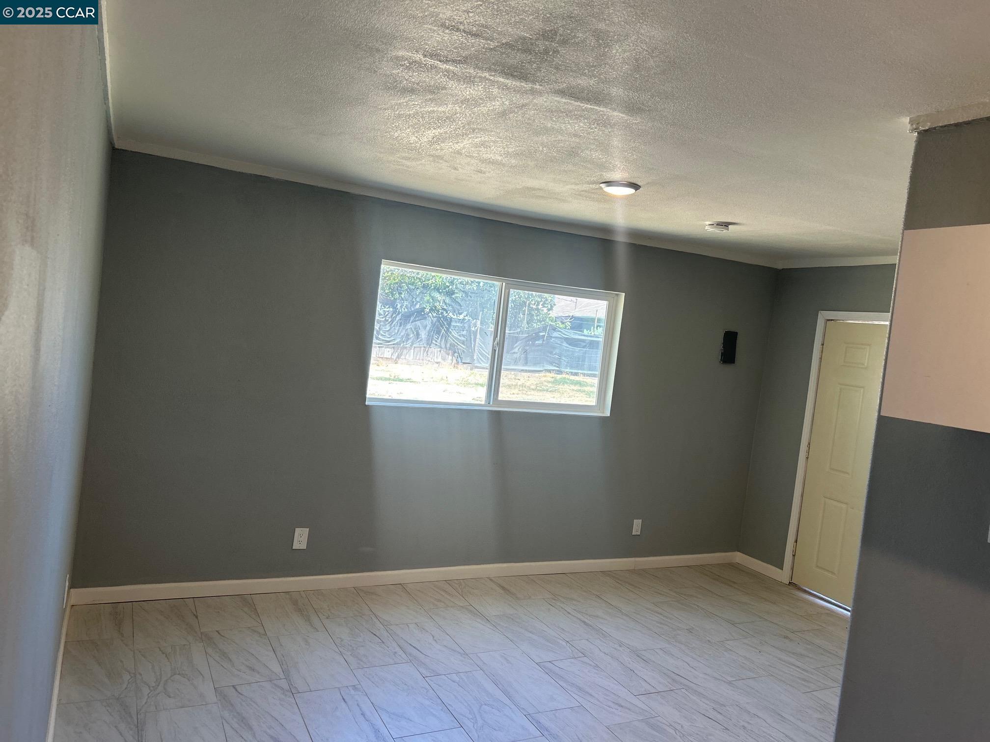 1105 Latimer Ave, Modesto, California 95351, 4 Bedrooms Bedrooms, 5 Rooms Rooms,2 BathroomsBathrooms,Residential,For Sale,1105 Latimer Ave,41106701