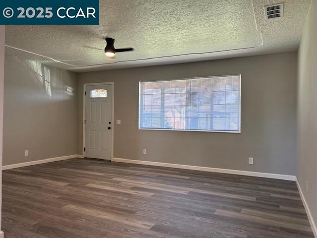 1105 Latimer Ave, Modesto, California 95351, 4 Bedrooms Bedrooms, 5 Rooms Rooms,2 BathroomsBathrooms,Residential,For Sale,1105 Latimer Ave,41106701