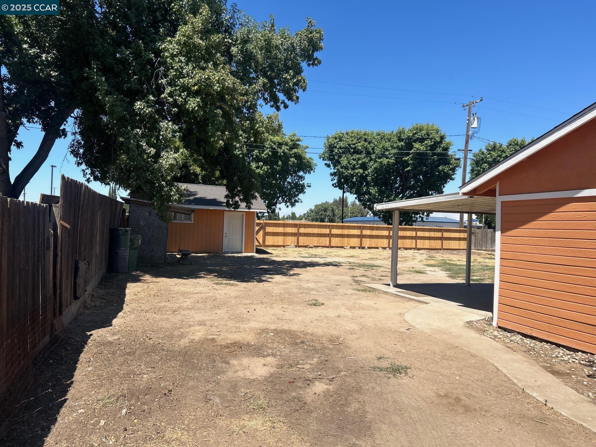 1105 Latimer Ave, Modesto, California 95351, 4 Bedrooms Bedrooms, 5 Rooms Rooms,2 BathroomsBathrooms,Residential,For Sale,1105 Latimer Ave,41106701