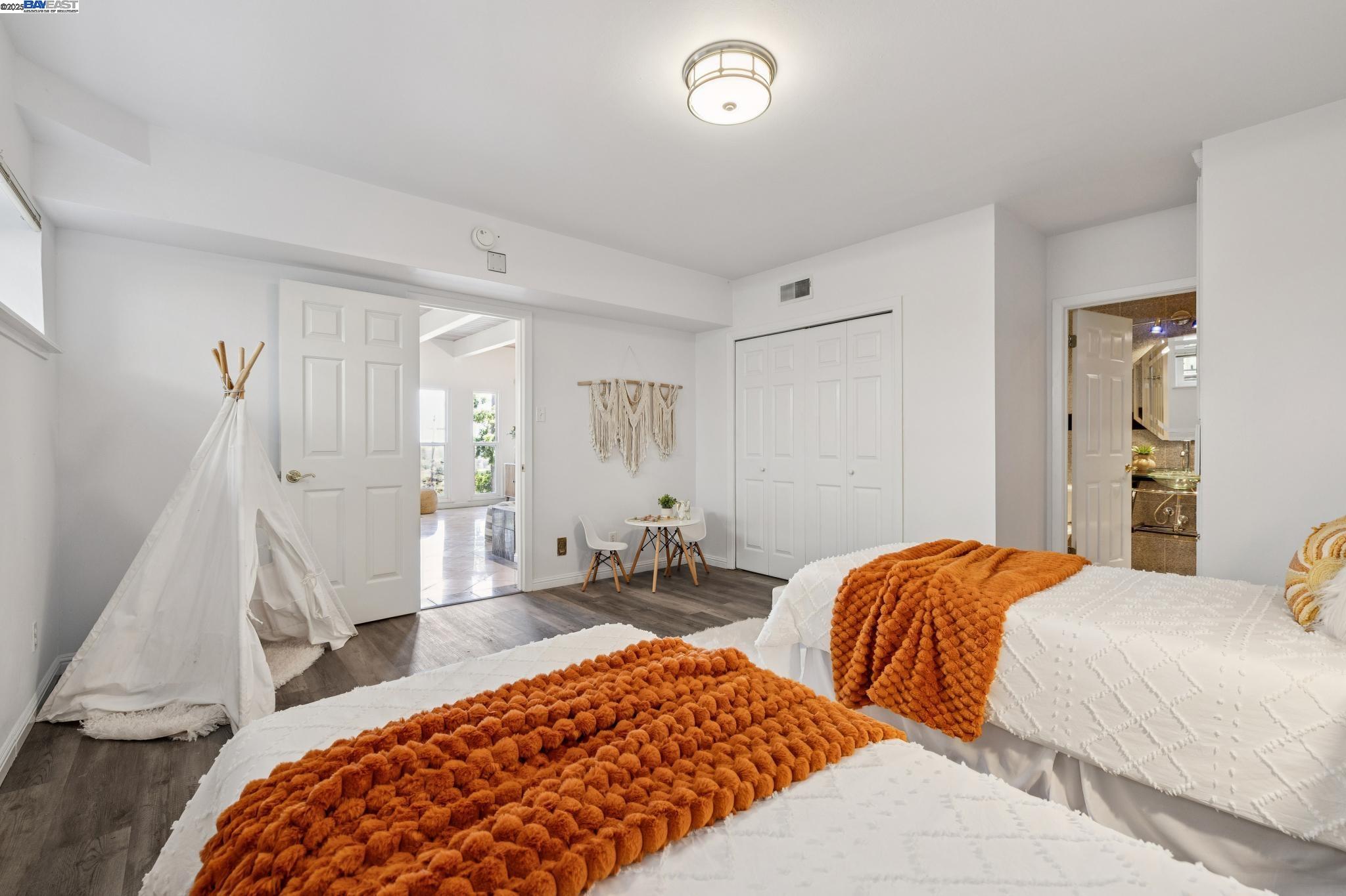 2140 Pullman Ave, Belmont, California 94002, 4 Bedrooms Bedrooms, 9 Rooms Rooms,4 BathroomsBathrooms,Residential,For Sale,2140 Pullman Ave,41106705