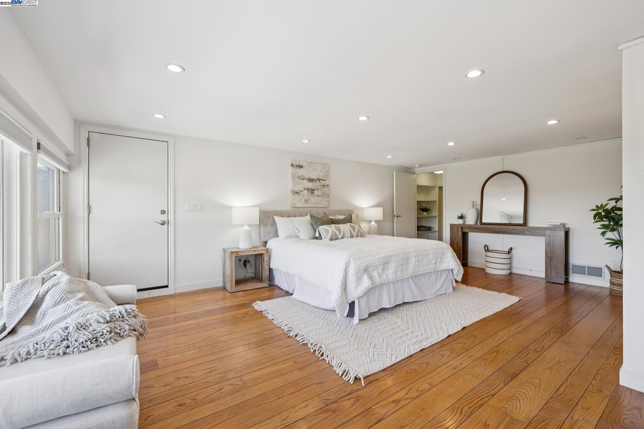 2140 Pullman Ave, Belmont, California 94002, 4 Bedrooms Bedrooms, 9 Rooms Rooms,4 BathroomsBathrooms,Residential,For Sale,2140 Pullman Ave,41106705
