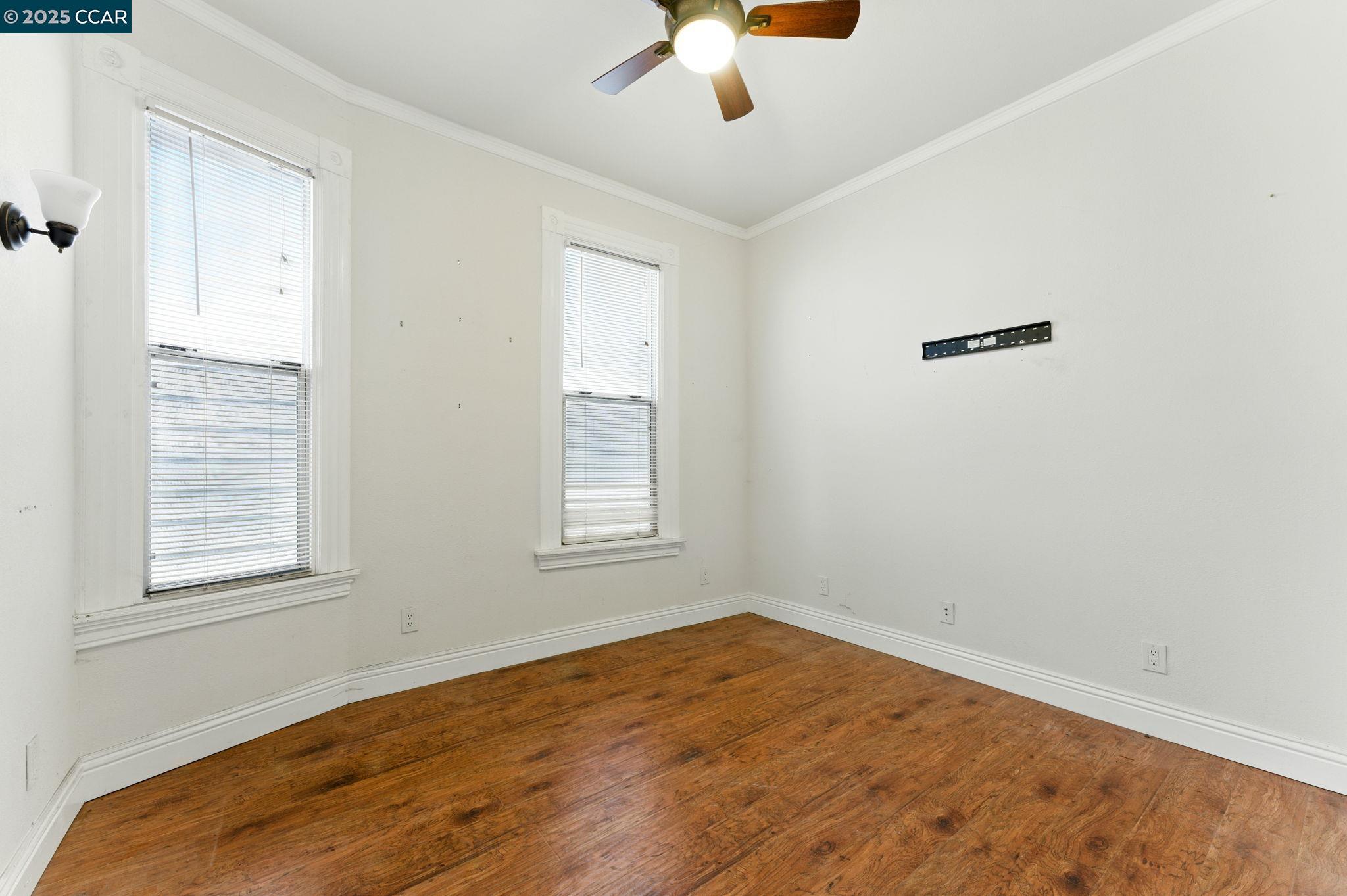 2909 Union St, Oakland, California 94608, 3 Bedrooms Bedrooms, 4 Rooms Rooms,2 BathroomsBathrooms,Residential,For Sale,2909 Union St,41106707