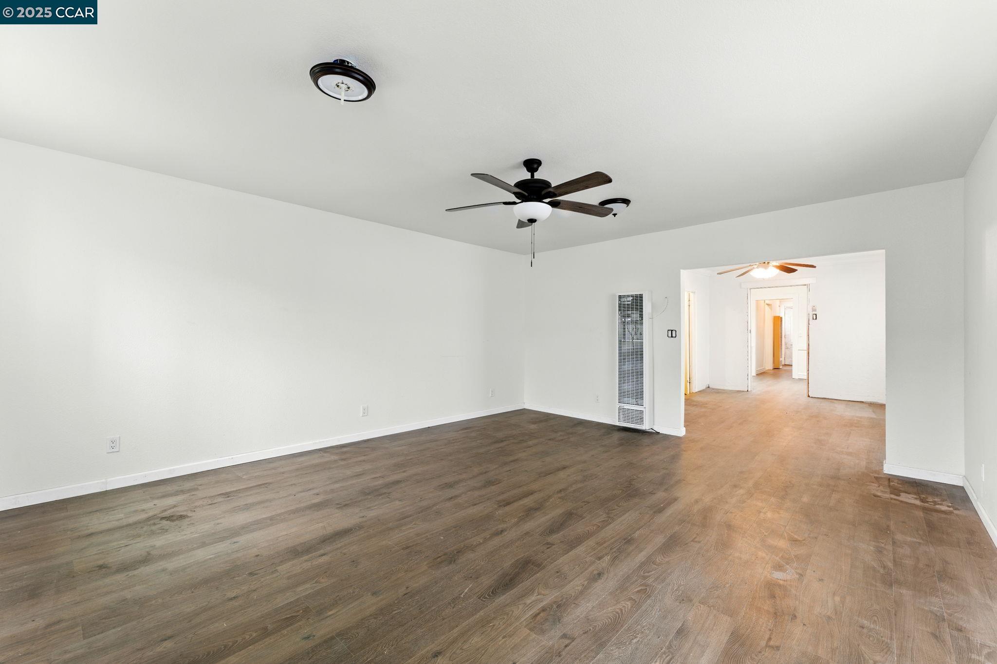 2909 Union St, Oakland, California 94608, 3 Bedrooms Bedrooms, 4 Rooms Rooms,2 BathroomsBathrooms,Residential,For Sale,2909 Union St,41106707