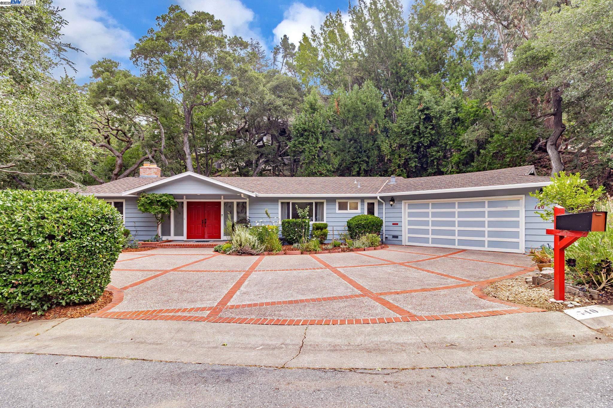 Front Image Thumbnail for BE41106708