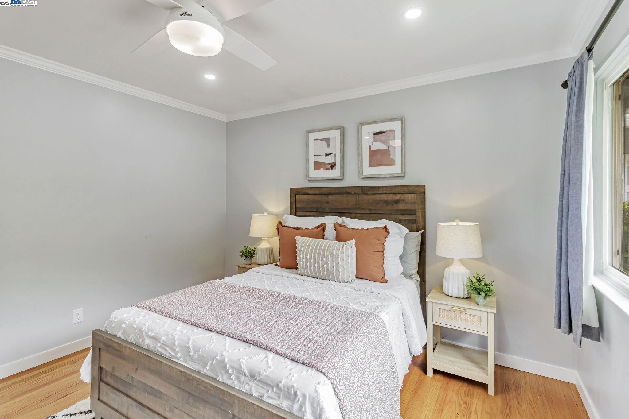 740 Dalehurst, San Mateo, California 94403, 3 Bedrooms Bedrooms, 7 Rooms Rooms,2 BathroomsBathrooms,Residential,For Sale,740 Dalehurst,41106708