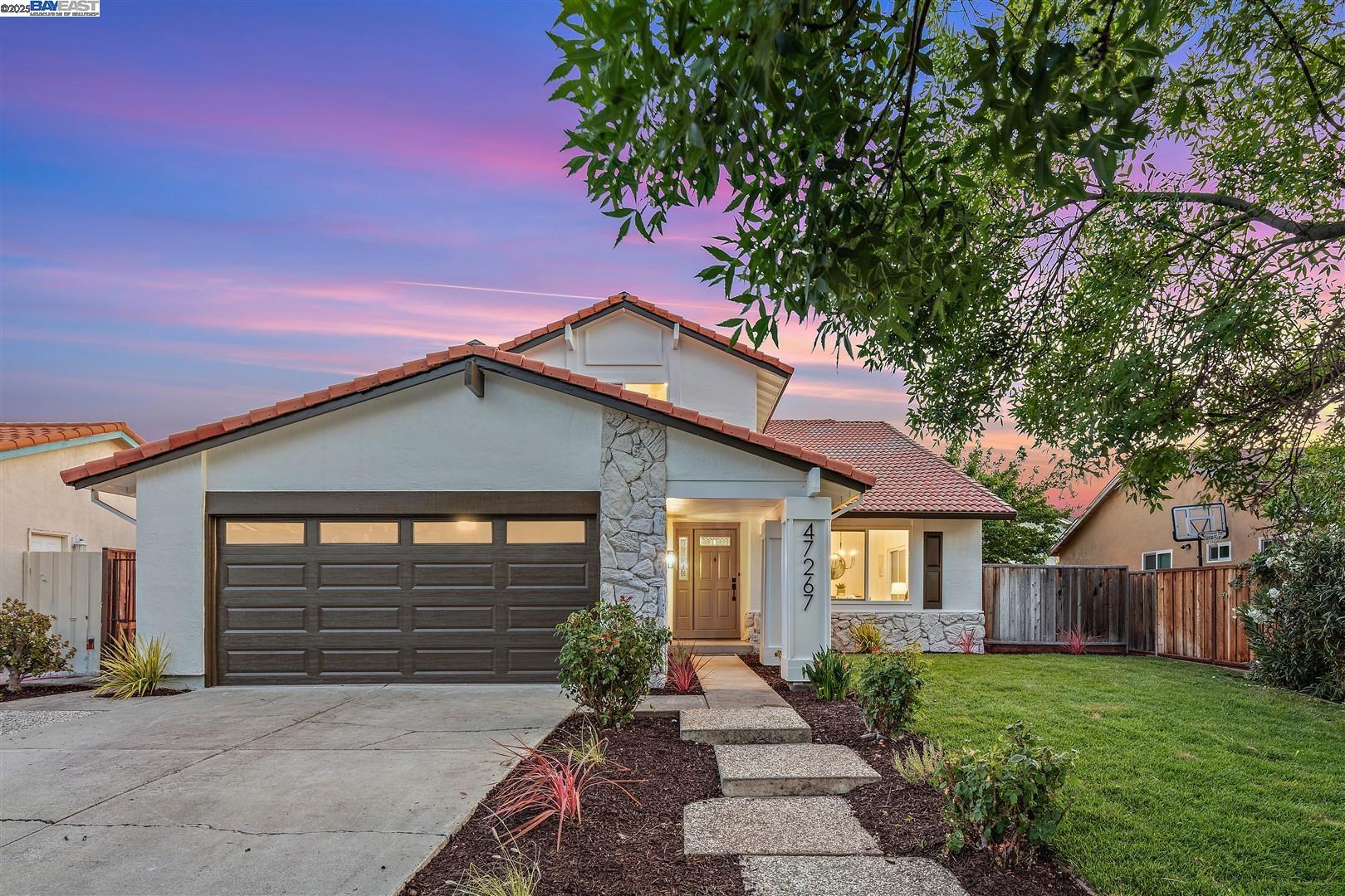 Detail Gallery Image 1 of 1 For 47267 Yucatan Dr, Fremont,  CA 94539 - 4 Beds | 3 Baths