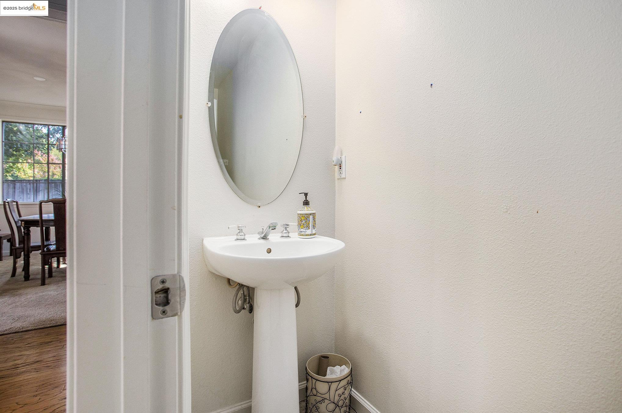 126 Moss Hollow Ct, Brentwood, California 94513, 3 Bedrooms Bedrooms, 9 Rooms Rooms,2 BathroomsBathrooms,Residential,For Sale,126 Moss Hollow Ct,41106717