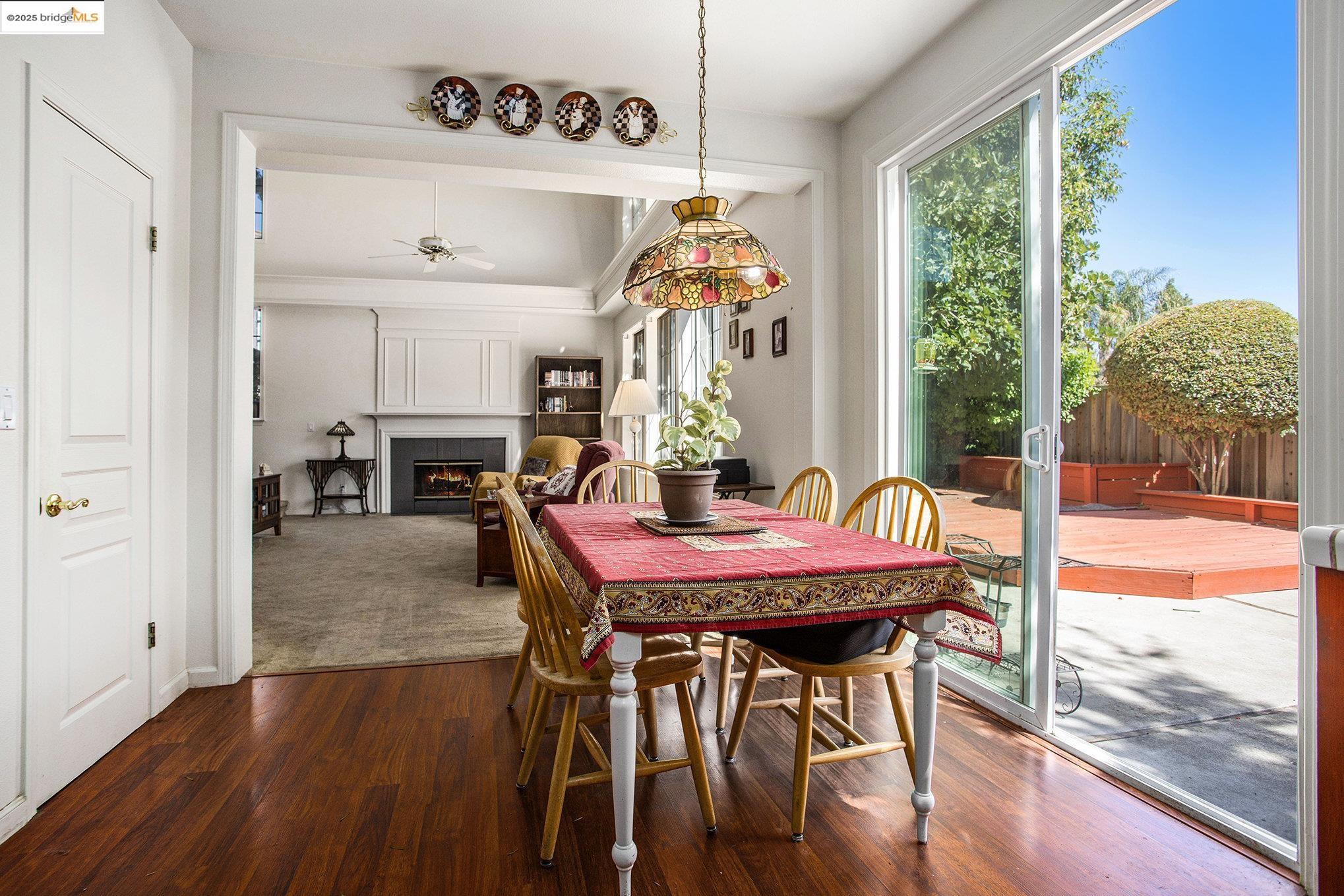 126 Moss Hollow Ct, Brentwood, California 94513, 3 Bedrooms Bedrooms, 9 Rooms Rooms,2 BathroomsBathrooms,Residential,For Sale,126 Moss Hollow Ct,41106717