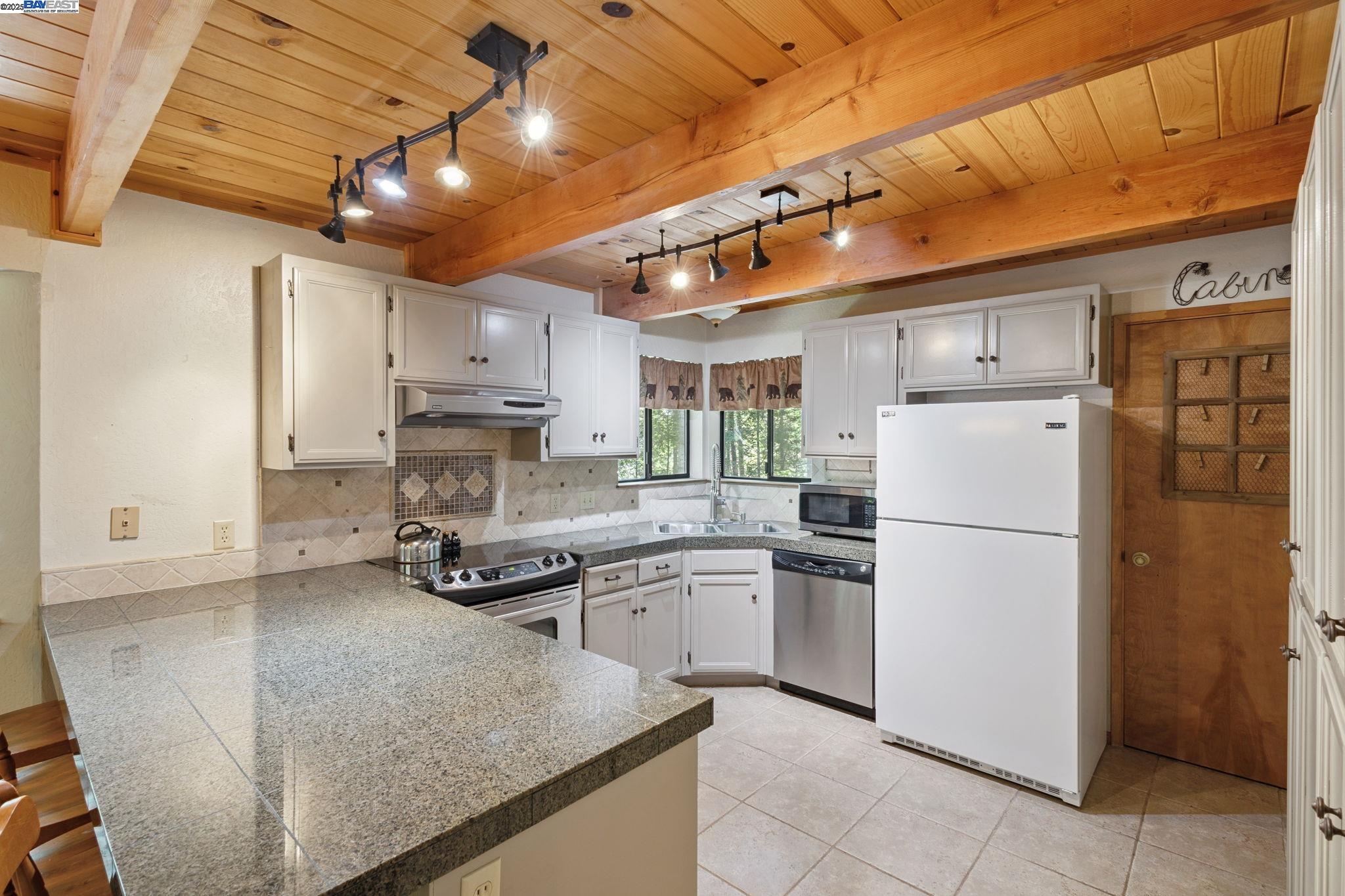 2178 Karock Dr, Arnold, California 95223, 3 Bedrooms Bedrooms, ,2 BathroomsBathrooms,Residential,For Sale,2178 Karock Dr,41106719