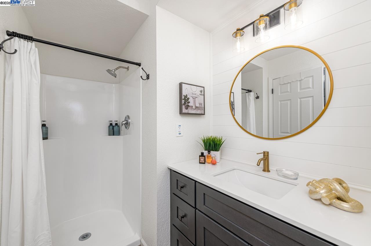 5508 Connecticut Dr, Concord, California 94521, 3 Bedrooms Bedrooms, 5 Rooms Rooms,2 BathroomsBathrooms,Residential,For Sale,5508 Connecticut Dr,41106722