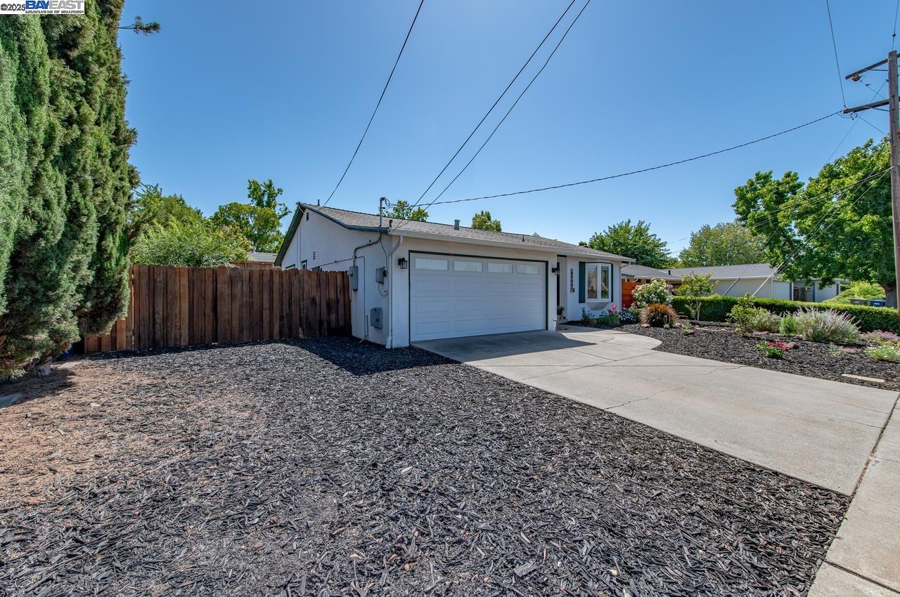 5508 Connecticut Dr, Concord, California 94521, 3 Bedrooms Bedrooms, 5 Rooms Rooms,2 BathroomsBathrooms,Residential,For Sale,5508 Connecticut Dr,41106722