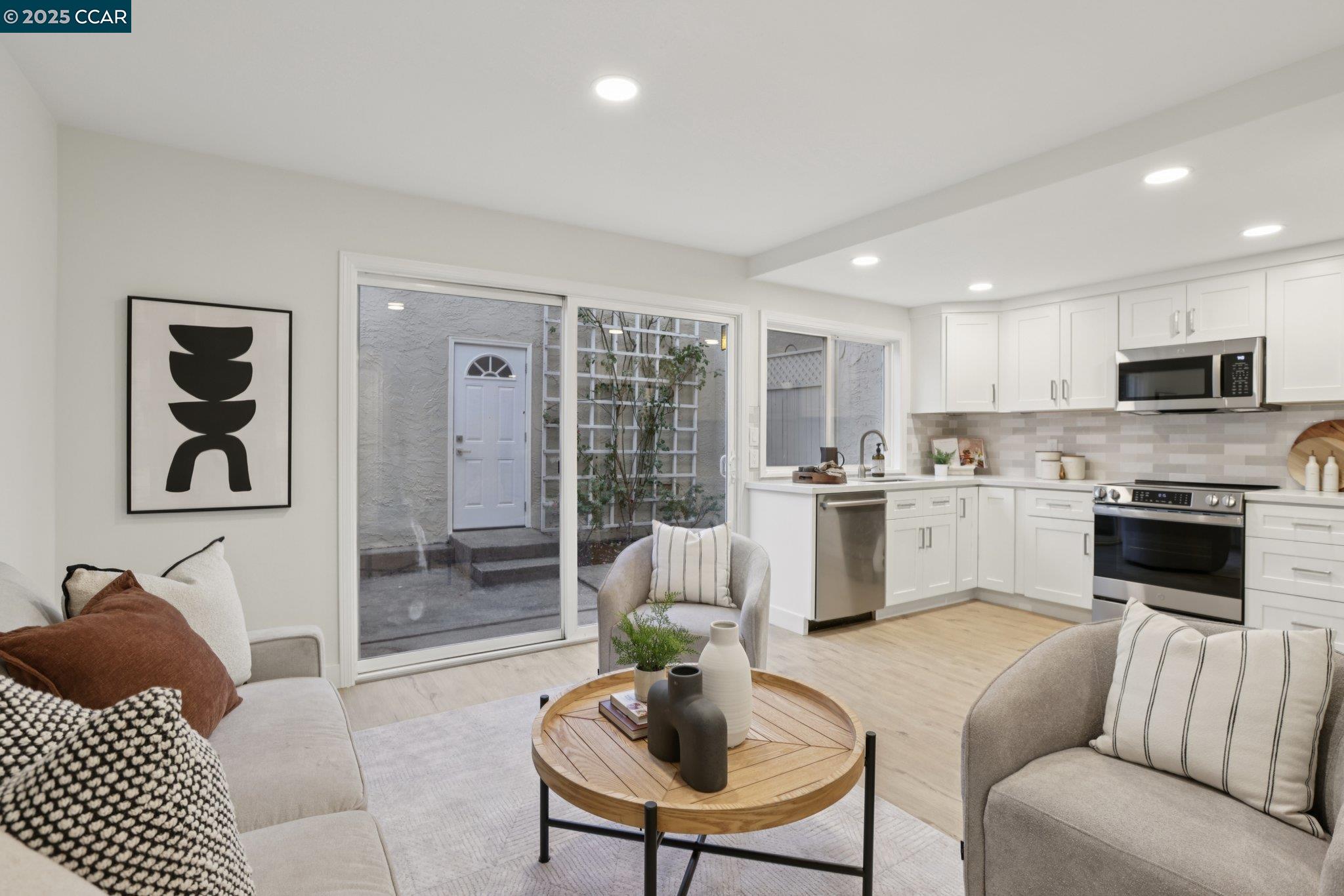 1422 Camino Peral, Moraga, California 94556, 3 Bedrooms Bedrooms, 8 Rooms Rooms,2 BathroomsBathrooms,Residential,For Sale,1422 Camino Peral,41106724