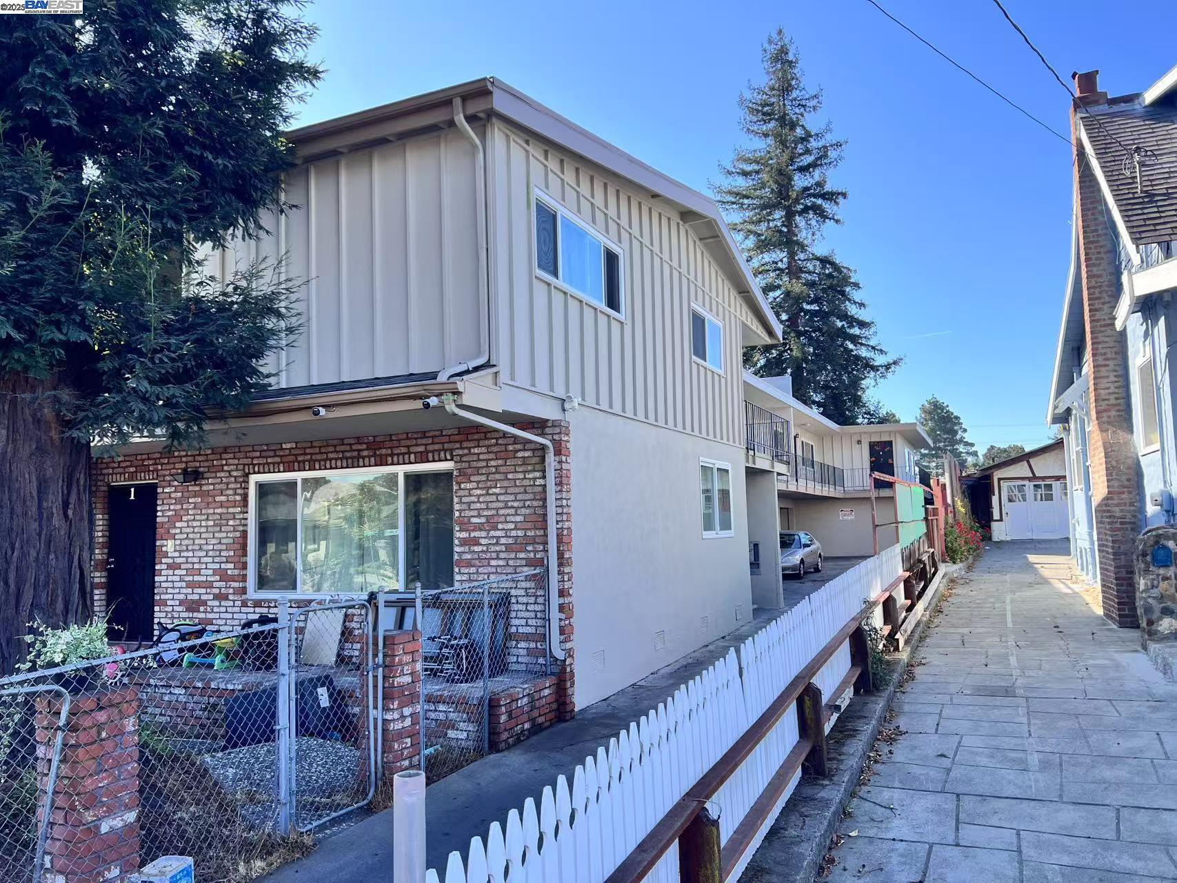 4059 Allendale Ave, Oakland, California 94619, ,Residential Income,For Sale,4059 Allendale Ave,41106726