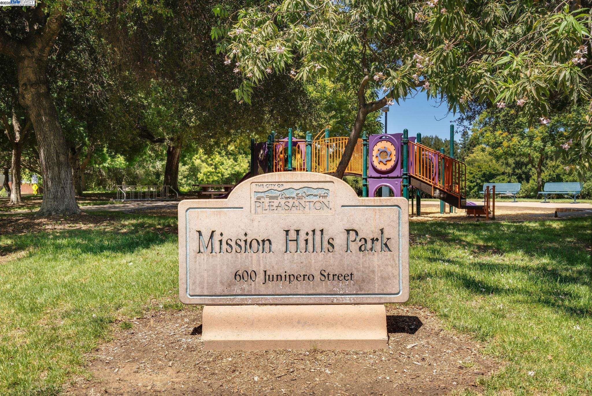 851 Independence Ct, Pleasanton, California 94566, 3 Bedrooms Bedrooms, 9 Rooms Rooms,3 BathroomsBathrooms,Residential,For Sale,851 Independence Ct,41106727