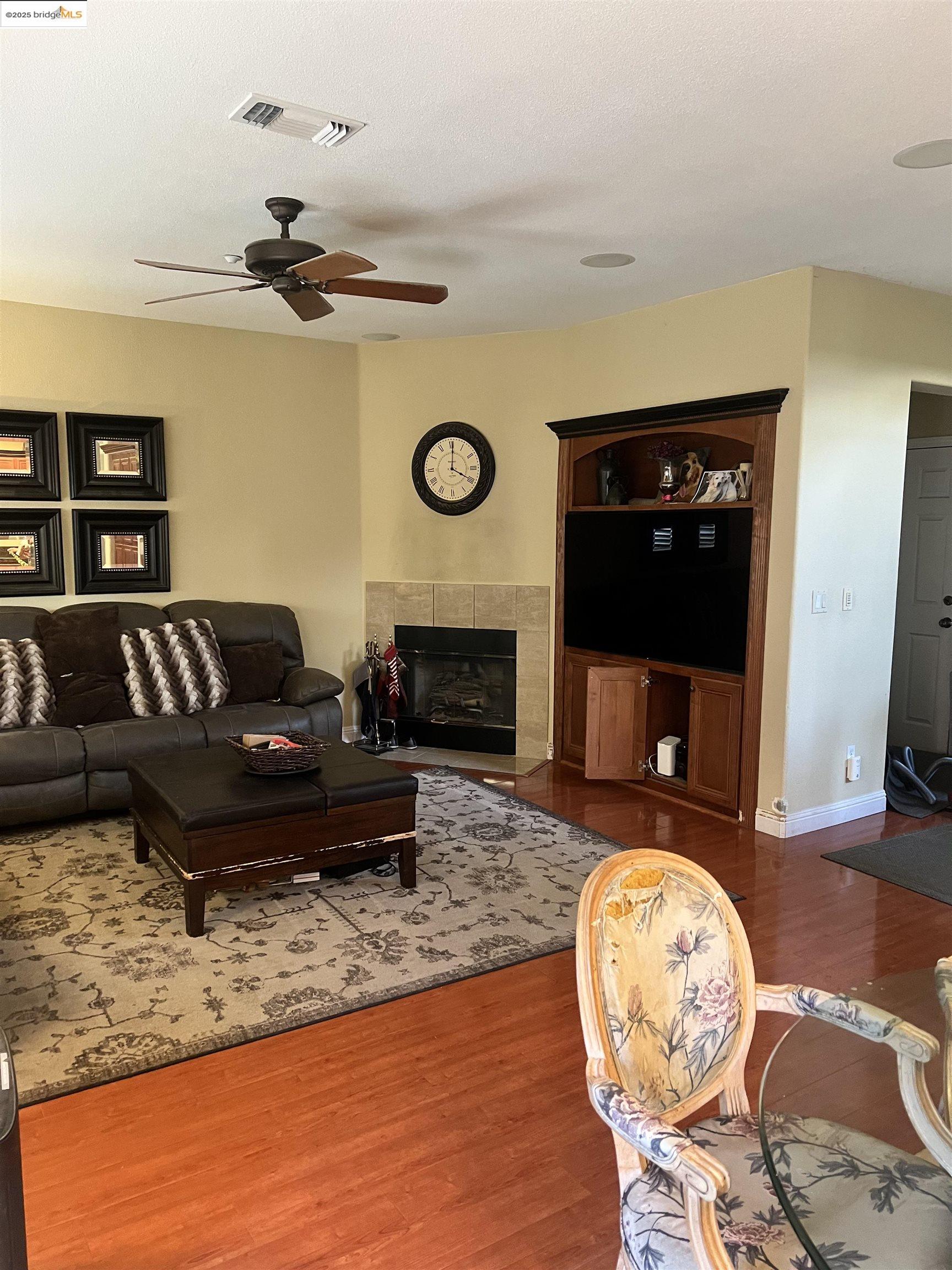 7 Kevin Ln, American Canyon, California 94503, 4 Bedrooms Bedrooms, 7 Rooms Rooms,2 BathroomsBathrooms,Residential,For Sale,7 Kevin Ln,41106728
