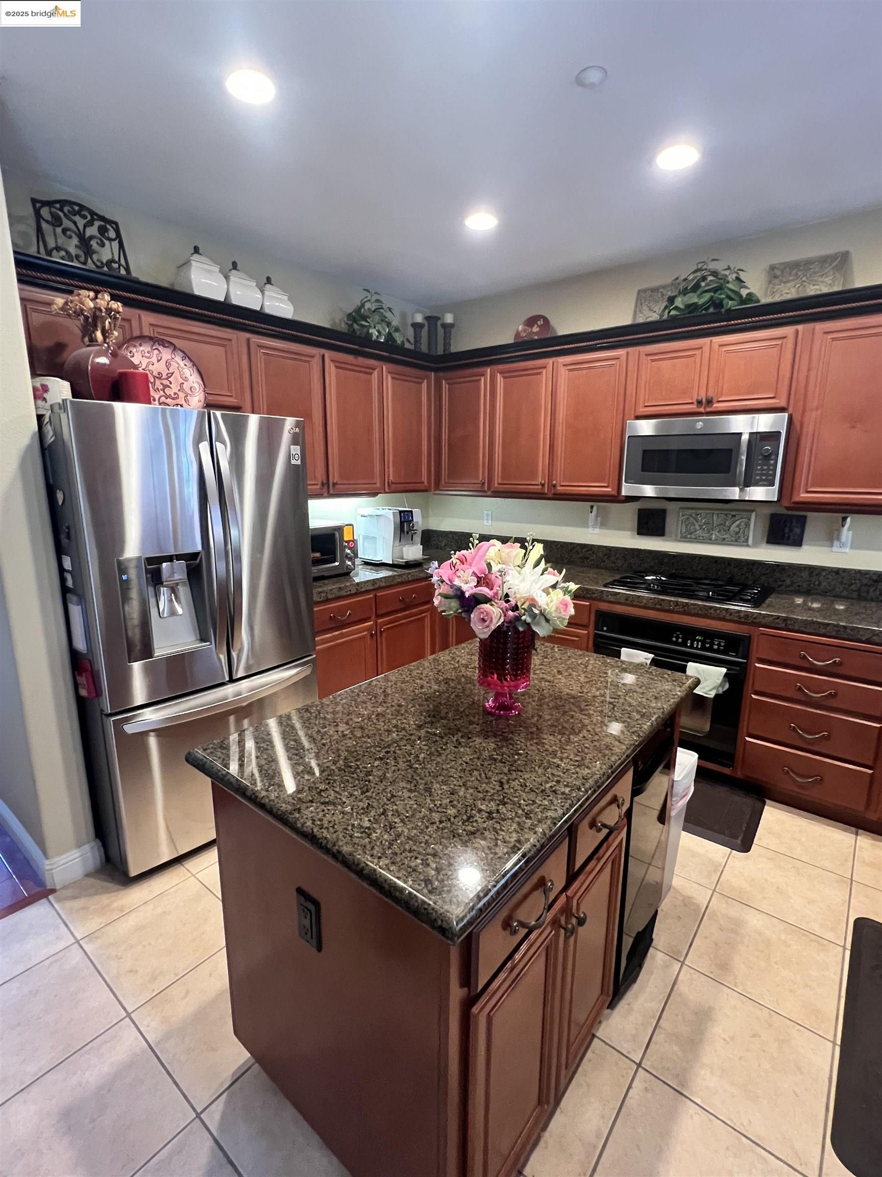 7 Kevin Ln, American Canyon, California 94503, 4 Bedrooms Bedrooms, 7 Rooms Rooms,2 BathroomsBathrooms,Residential,For Sale,7 Kevin Ln,41106728