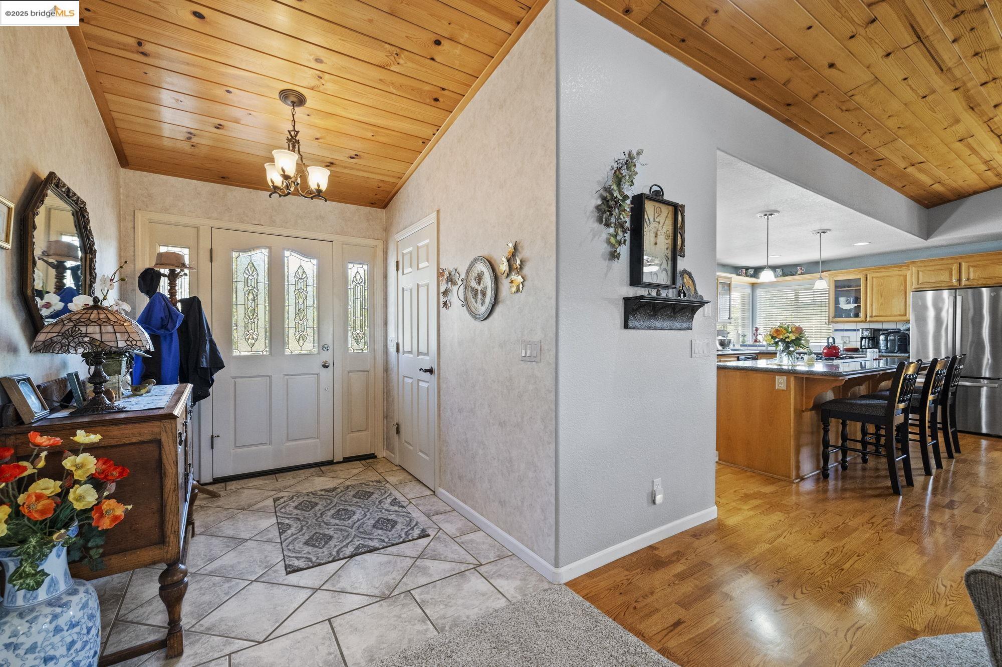 15595 Curtis Cir, Sonora, California 95370, 3 Bedrooms Bedrooms, 7 Rooms Rooms,2 BathroomsBathrooms,Residential,For Sale,15595 Curtis Cir,41106732