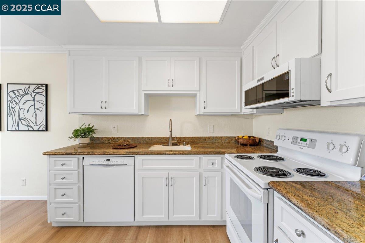Photo #3: 41106733 Listing 