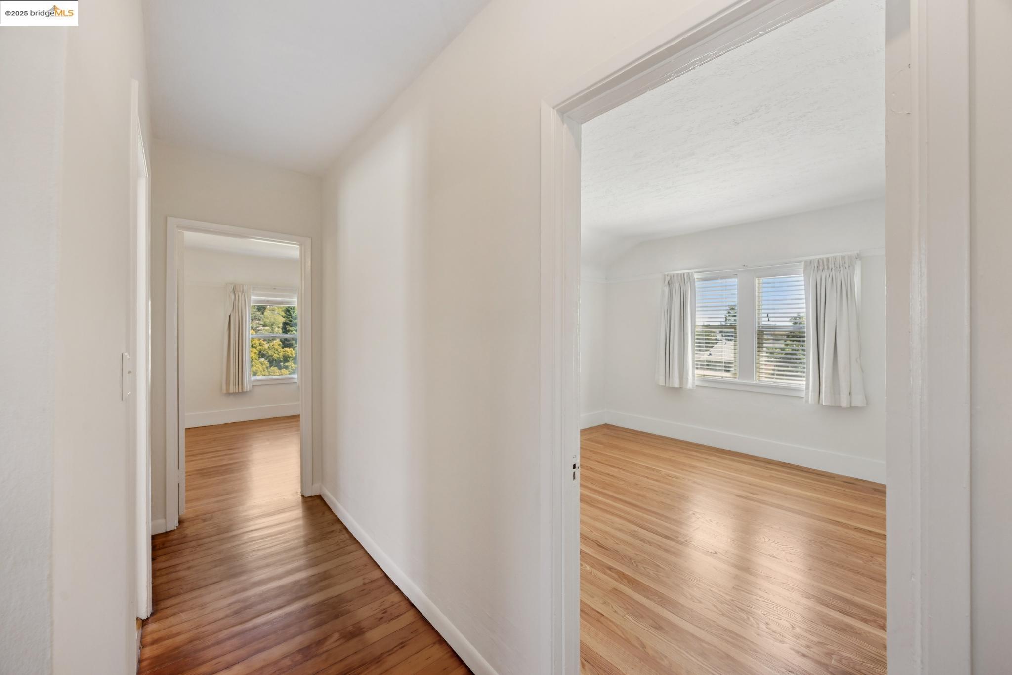 632 Valle Vista Ave, Oakland, California 94610, 3 Bedrooms Bedrooms, 6 Rooms Rooms,2 BathroomsBathrooms,Residential,For Sale,632 Valle Vista Ave,41106734