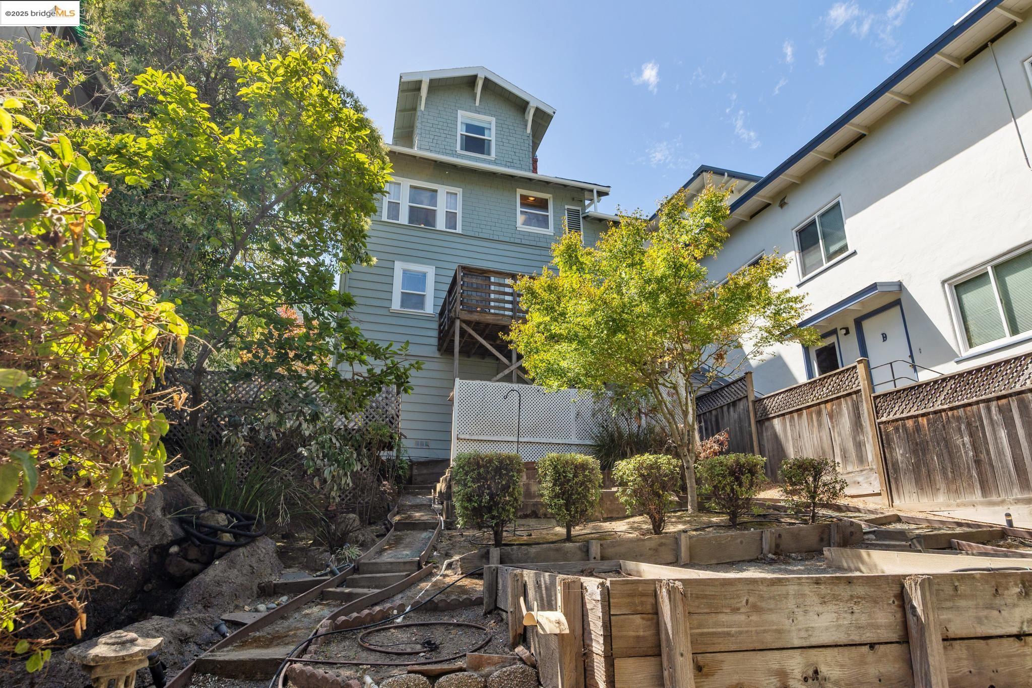 632 Valle Vista Ave, Oakland, California 94610, 3 Bedrooms Bedrooms, 6 Rooms Rooms,2 BathroomsBathrooms,Residential,For Sale,632 Valle Vista Ave,41106734