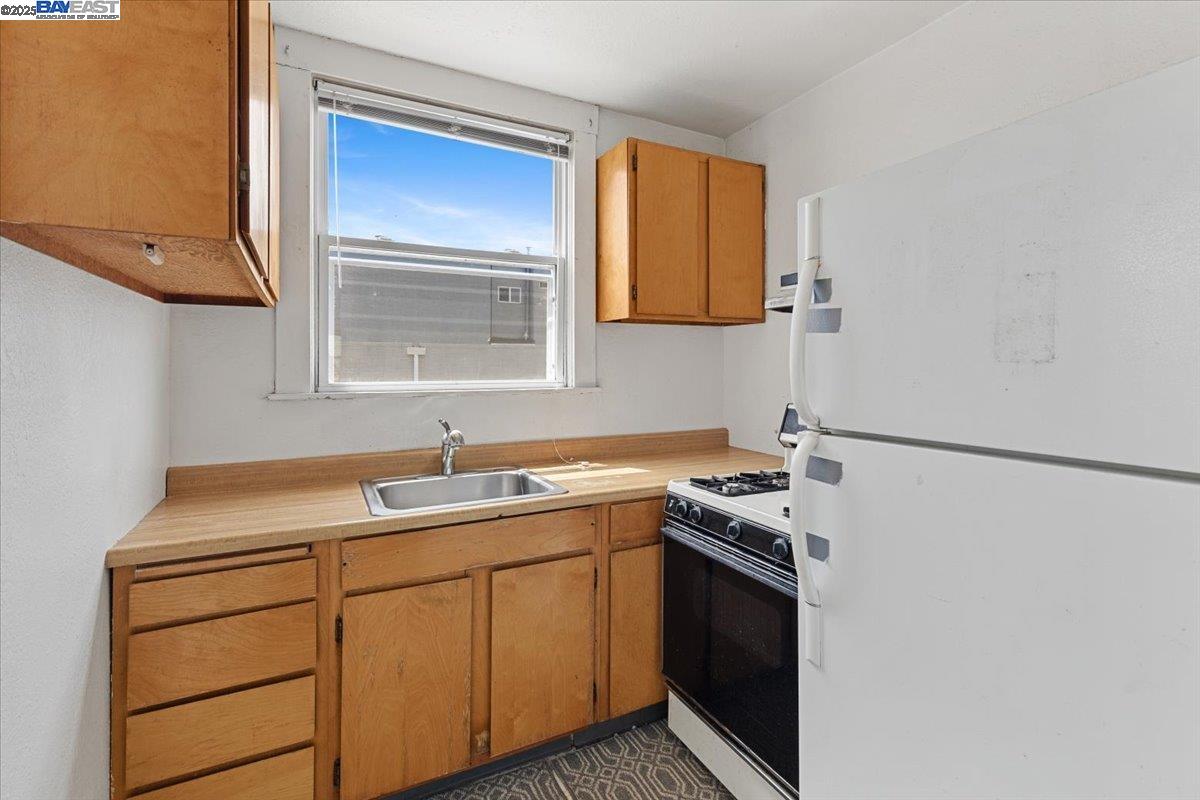 40 Acton St, Daly City, California 94014, 3 Bedrooms Bedrooms, 6 Rooms Rooms,2 BathroomsBathrooms,Residential,For Sale,40 Acton St,41106735