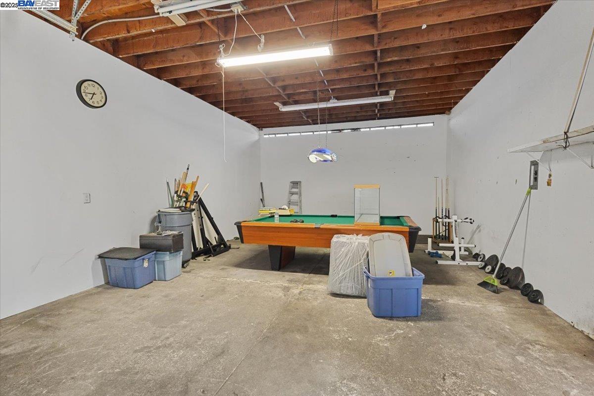 40 Acton St, Daly City, California 94014, 3 Bedrooms Bedrooms, 6 Rooms Rooms,2 BathroomsBathrooms,Residential,For Sale,40 Acton St,41106735