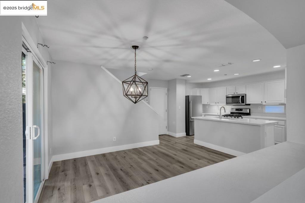 101 Spruce St, Brentwood, California 94513, 3 Bedrooms Bedrooms, 7 Rooms Rooms,2 BathroomsBathrooms,Residential Lease,For Rent,101 Spruce St,41106736