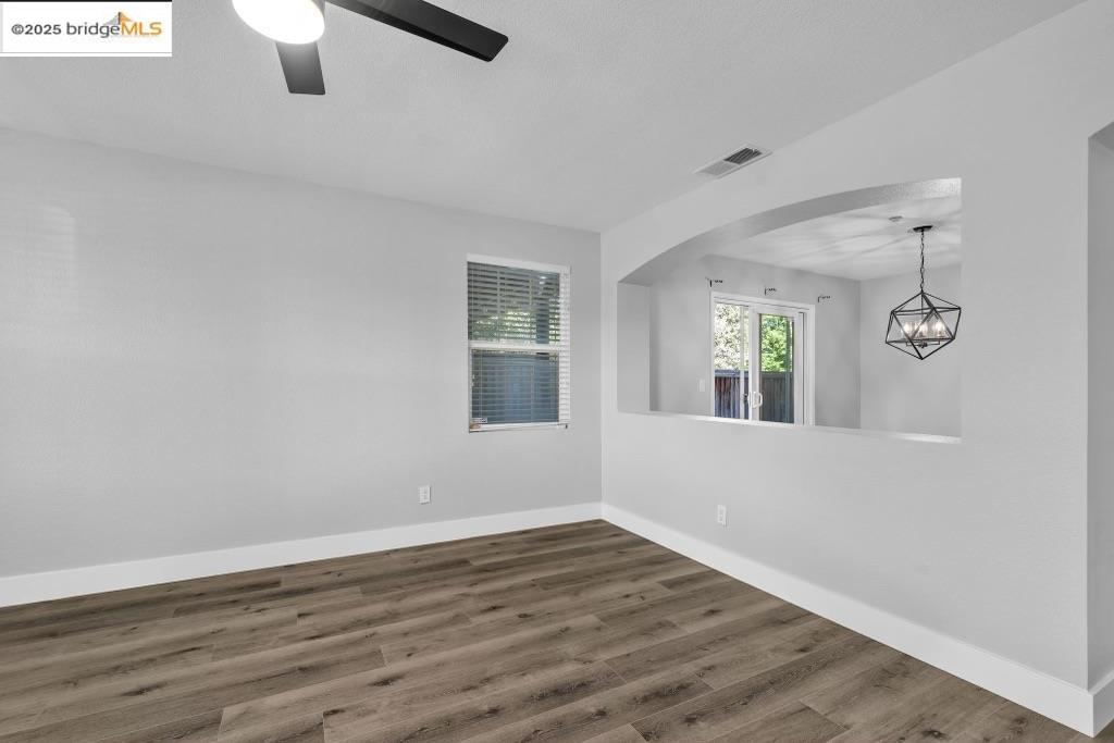 101 Spruce St, Brentwood, California 94513, 3 Bedrooms Bedrooms, 7 Rooms Rooms,2 BathroomsBathrooms,Residential Lease,For Rent,101 Spruce St,41106736
