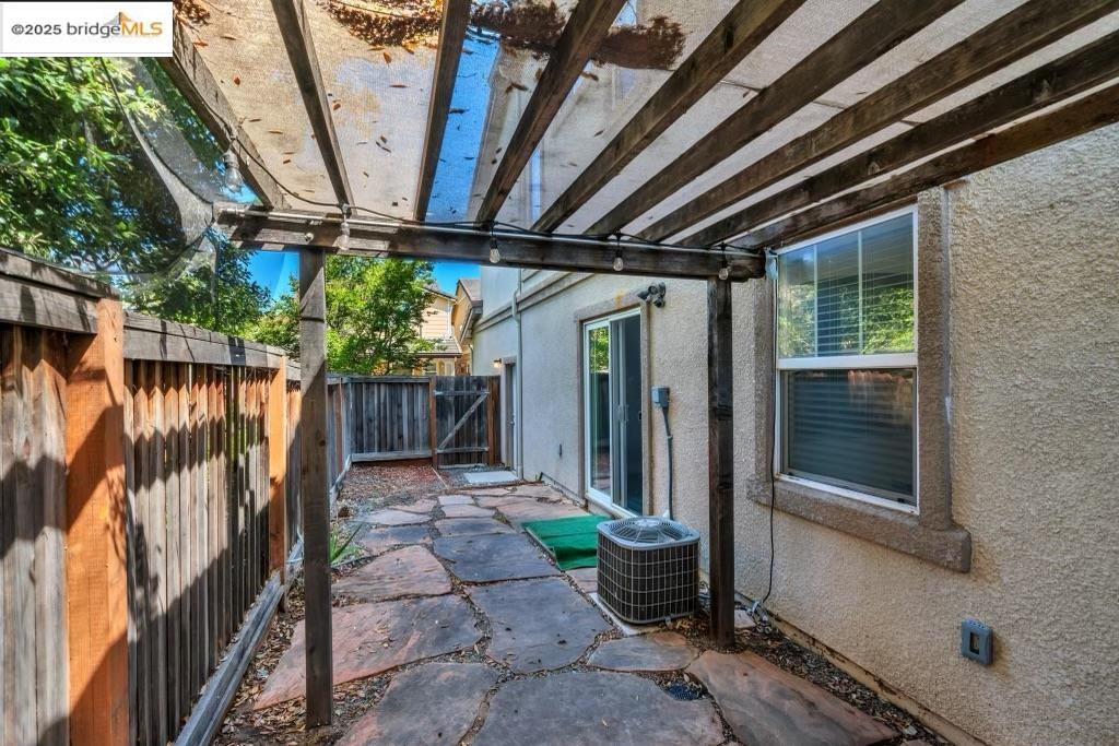 101 Spruce St, Brentwood, California 94513, 3 Bedrooms Bedrooms, 7 Rooms Rooms,2 BathroomsBathrooms,Residential Lease,For Rent,101 Spruce St,41106736