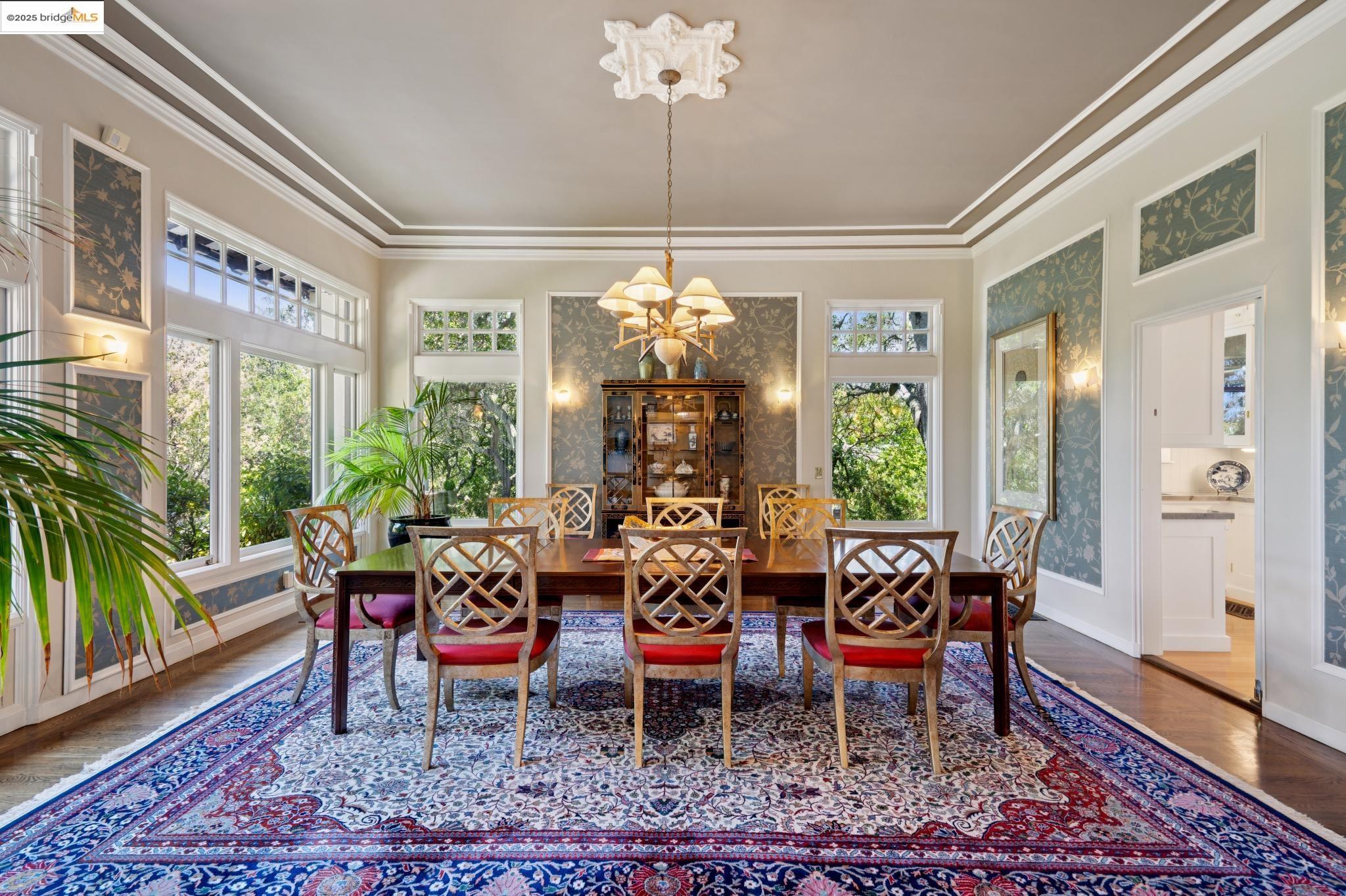 Detail Gallery Image 13 of 55 For 45 Glen Alpine, Piedmont,  CA 94611 - 8 Beds | 6/1 Baths