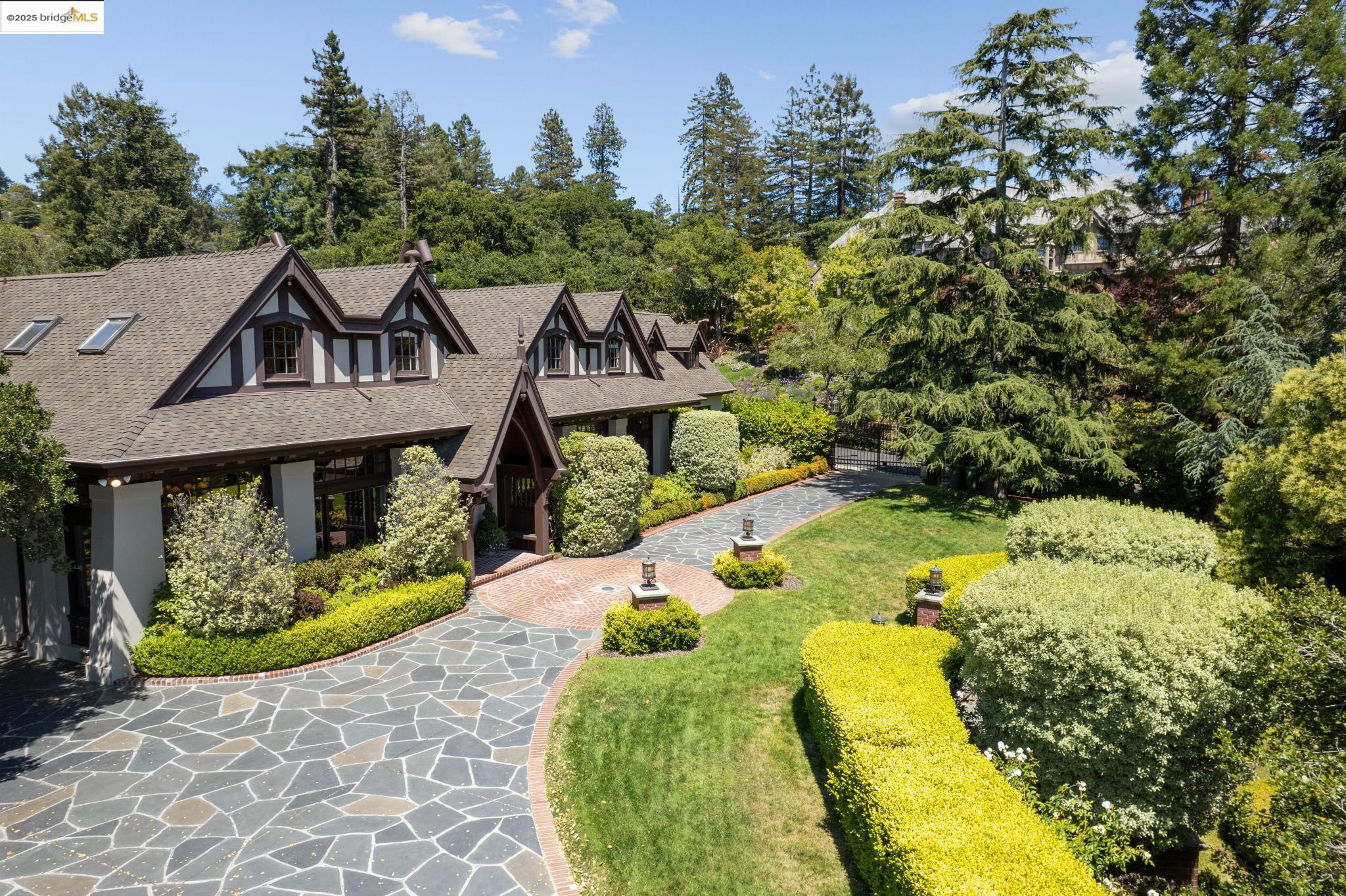 Detail Gallery Image 54 of 55 For 45 Glen Alpine, Piedmont,  CA 94611 - 8 Beds | 6/1 Baths